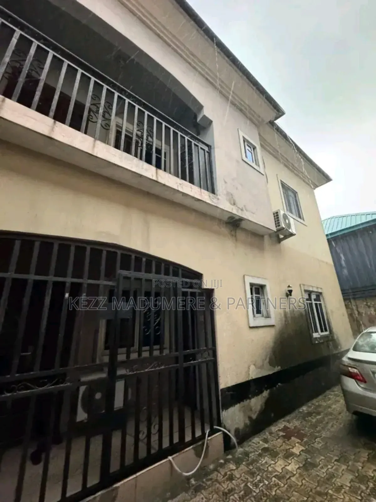 4bdrm Block of Flats in Woji , Port Harcourt for sale