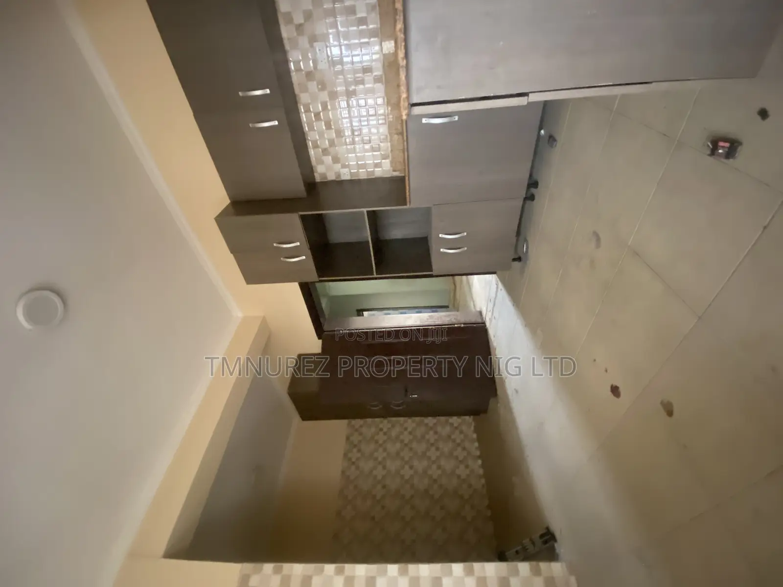 4bdrm Duplex in Osapa London, Lekki Phase 1 for rent