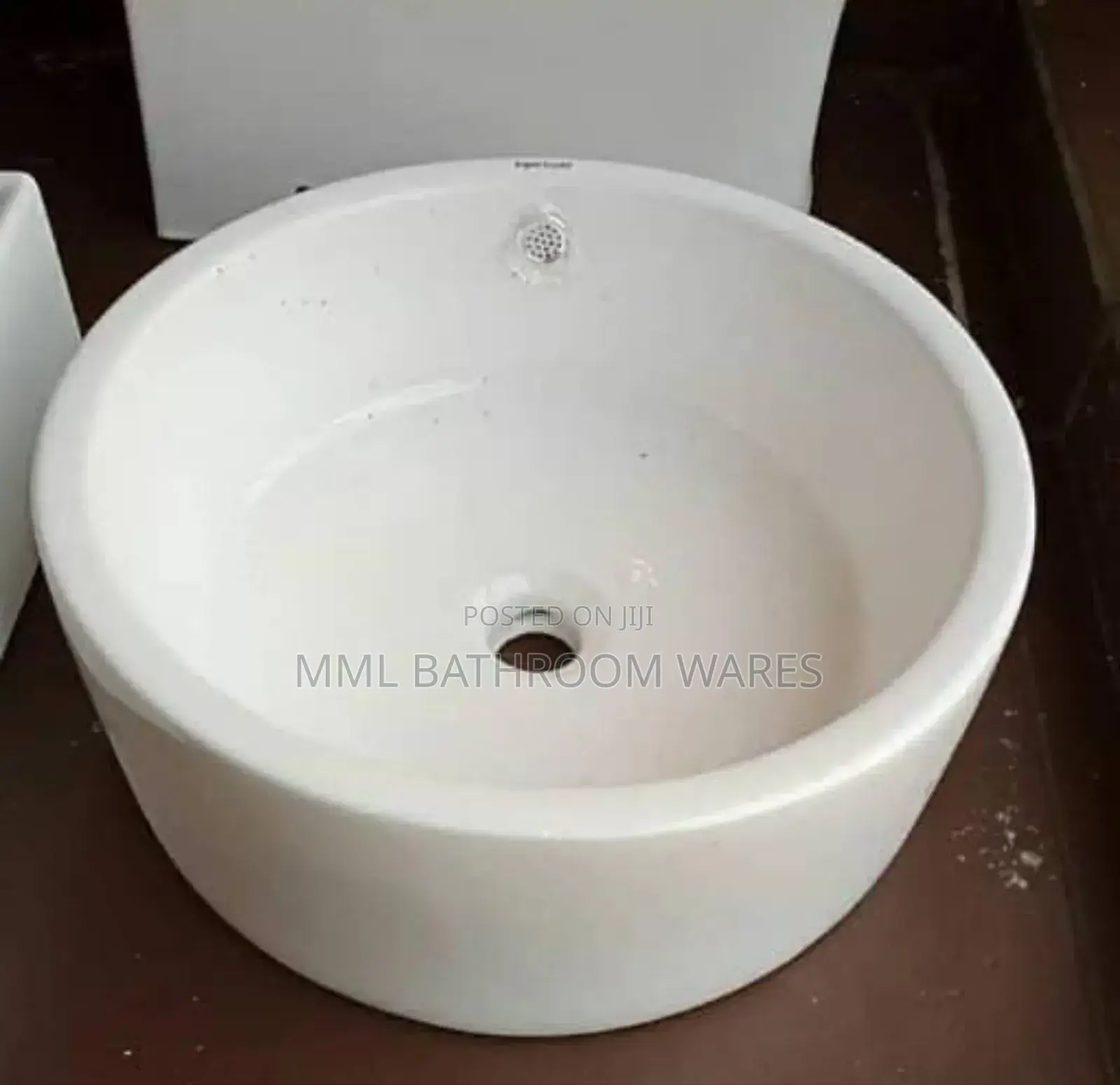 White Round Countertops Basins