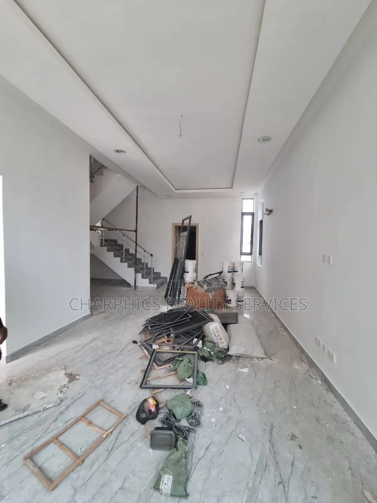 4bdrm Duplex in Lekki Phase 1 for rent