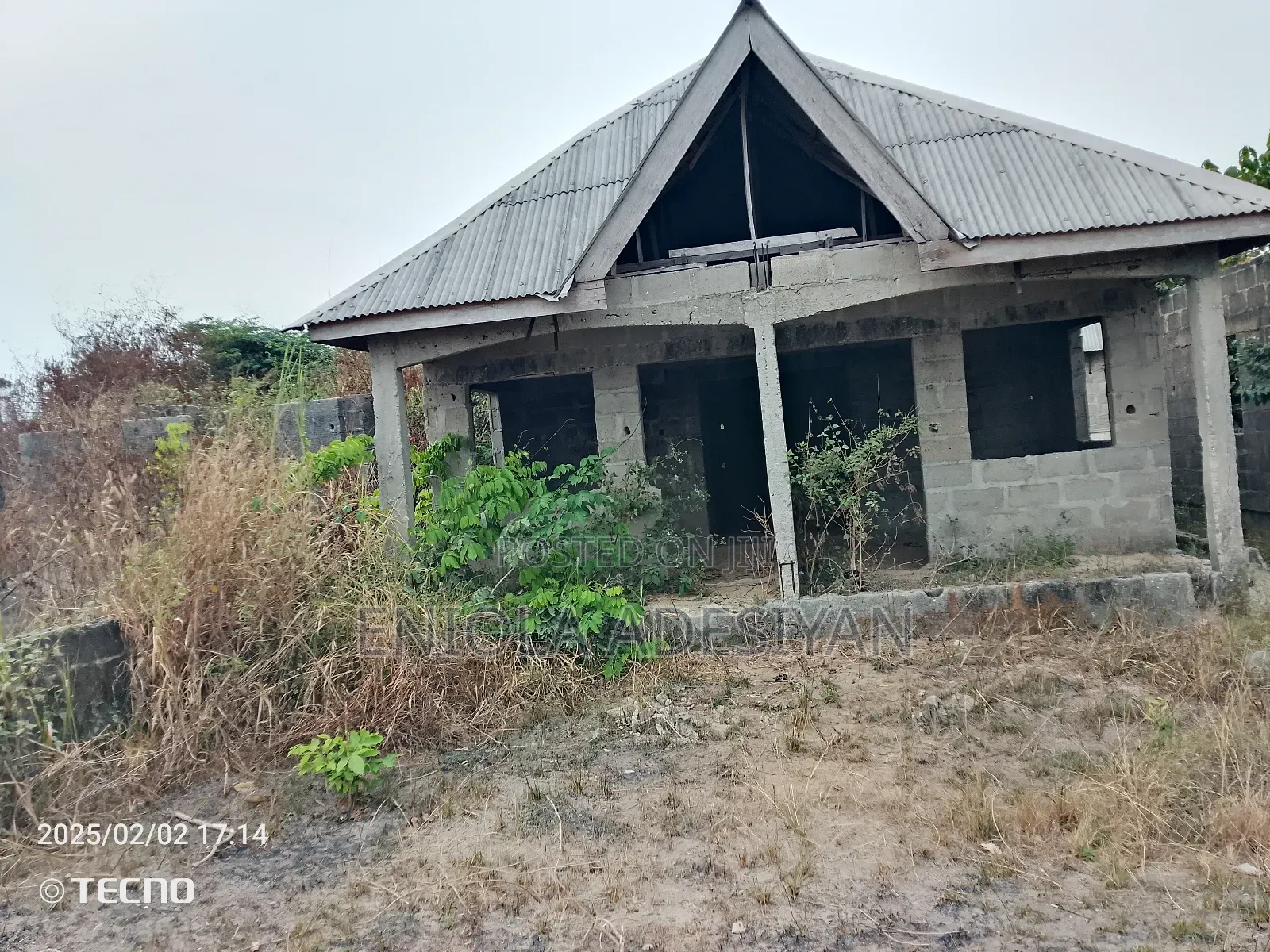 2bdrm Block of Flats in Reri Estate, Igbogbo for sale