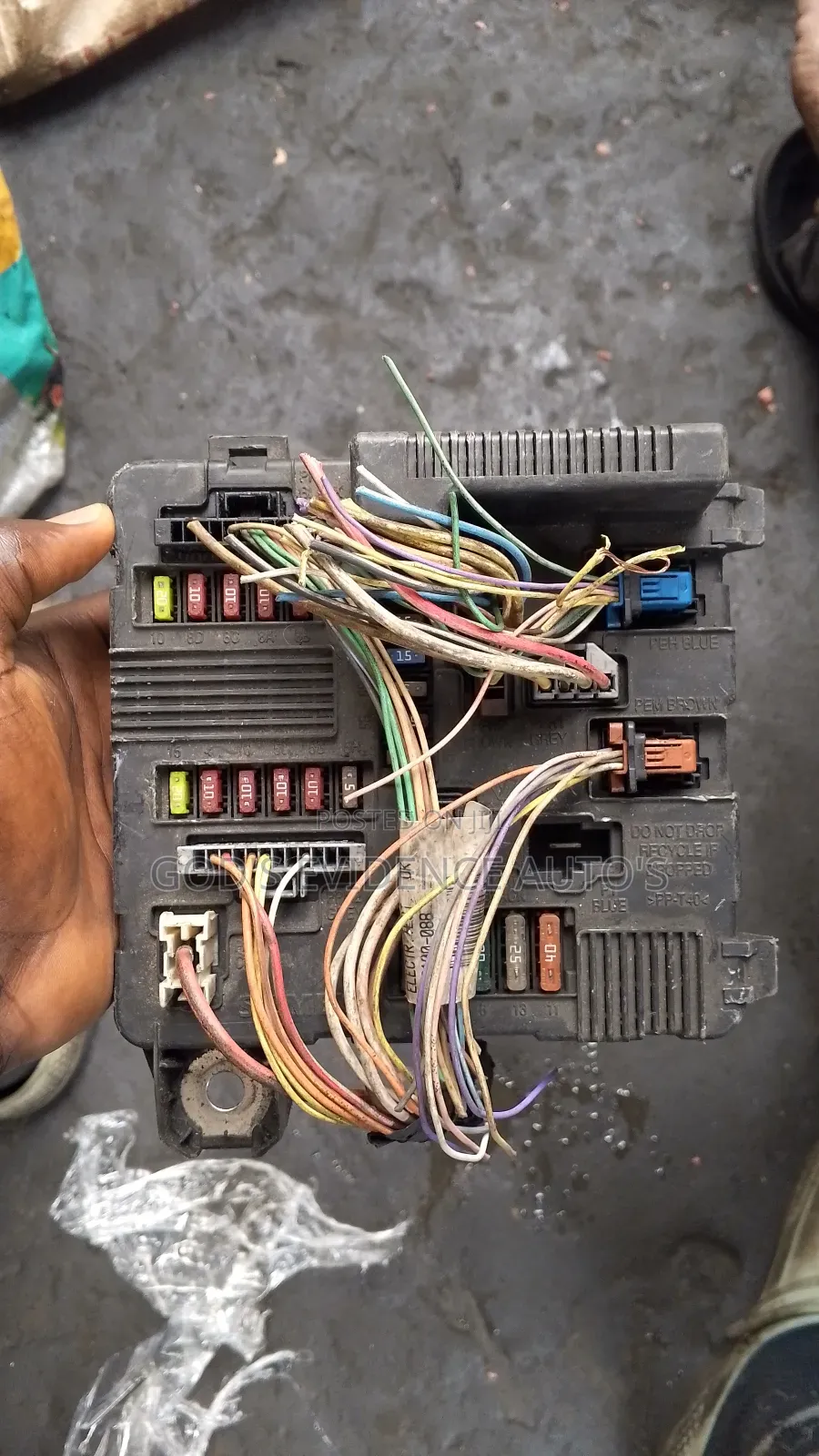 Renault Scenic Fuse Box