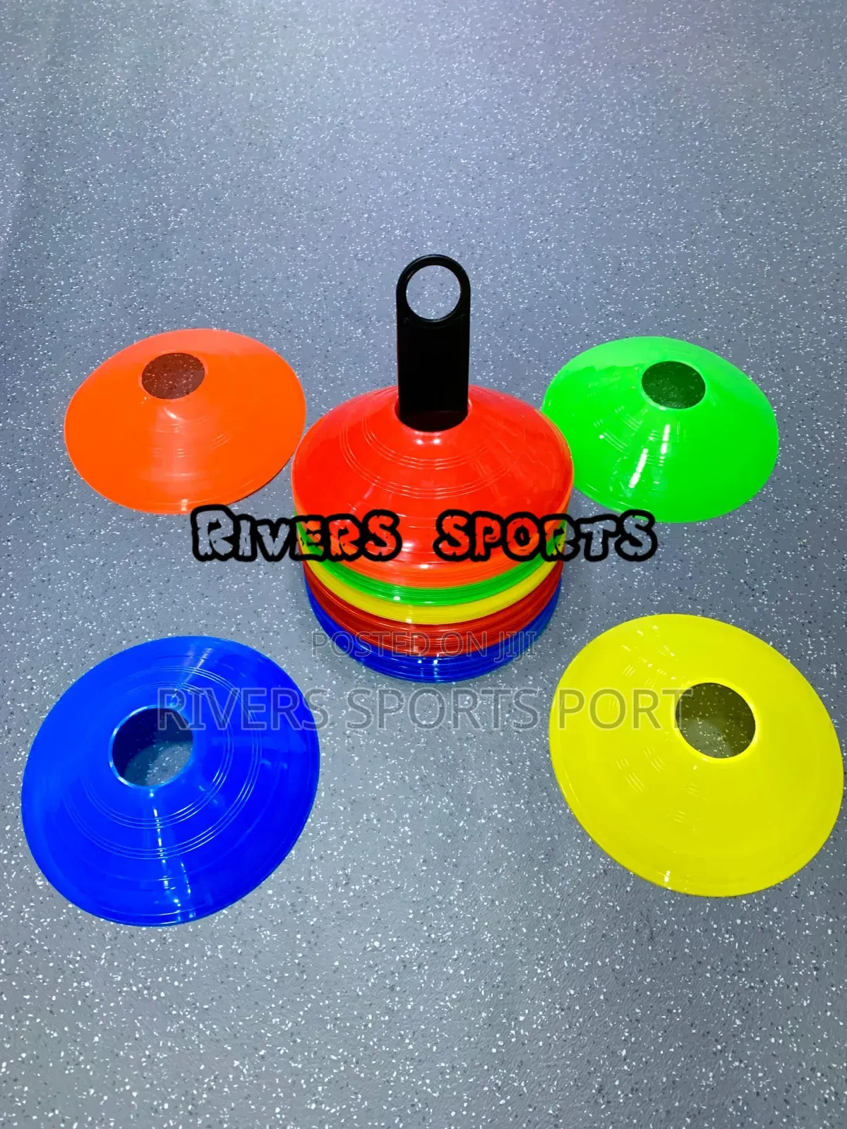 Soccer Agility Training Cone by 50 Pieces .With Steel Holder