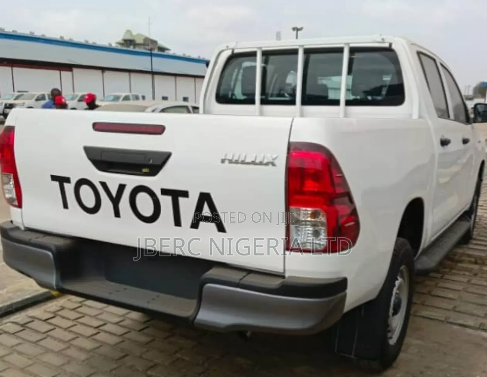 New Toyota Hilux 2024 White