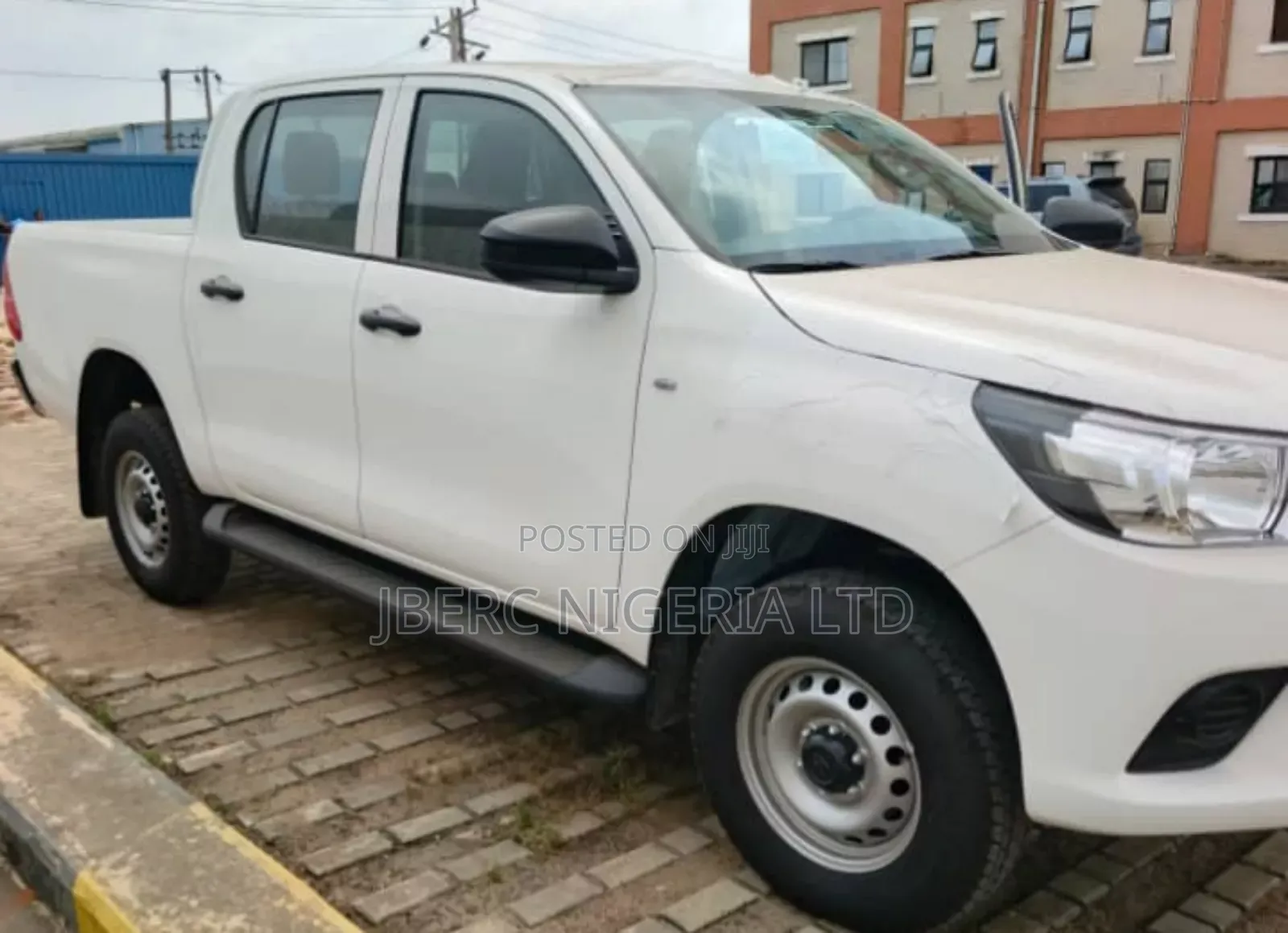 New Toyota Hilux 2024 White