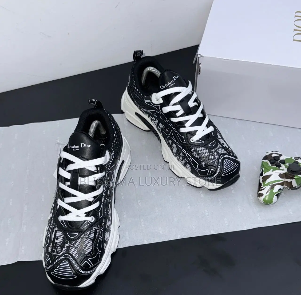Christian Dior Luxury Quality Sneakers