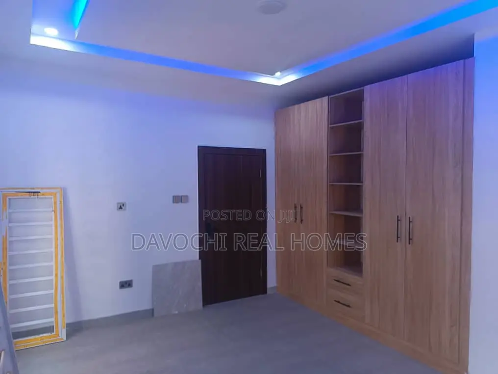 4bdrm Maisonette in Cyberville, Ikate for rent