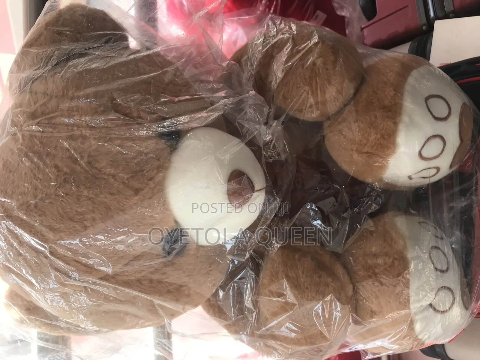 Beautifully Designed Medium Size Teddybear/Fluffy Toys