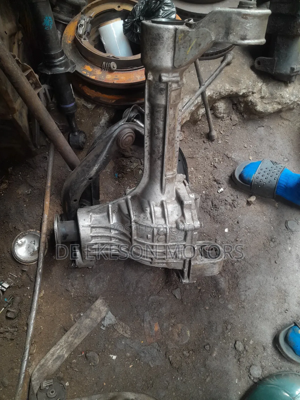 Front Axul for Nissan Pathfinder 2005