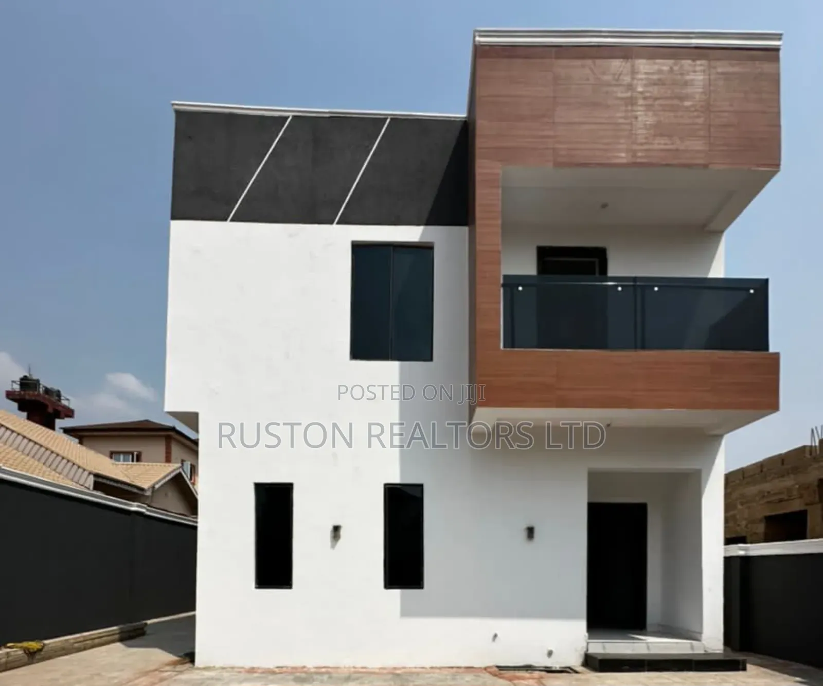 5bdrm Duplex in Omolayo Estate, Ibadan for sale