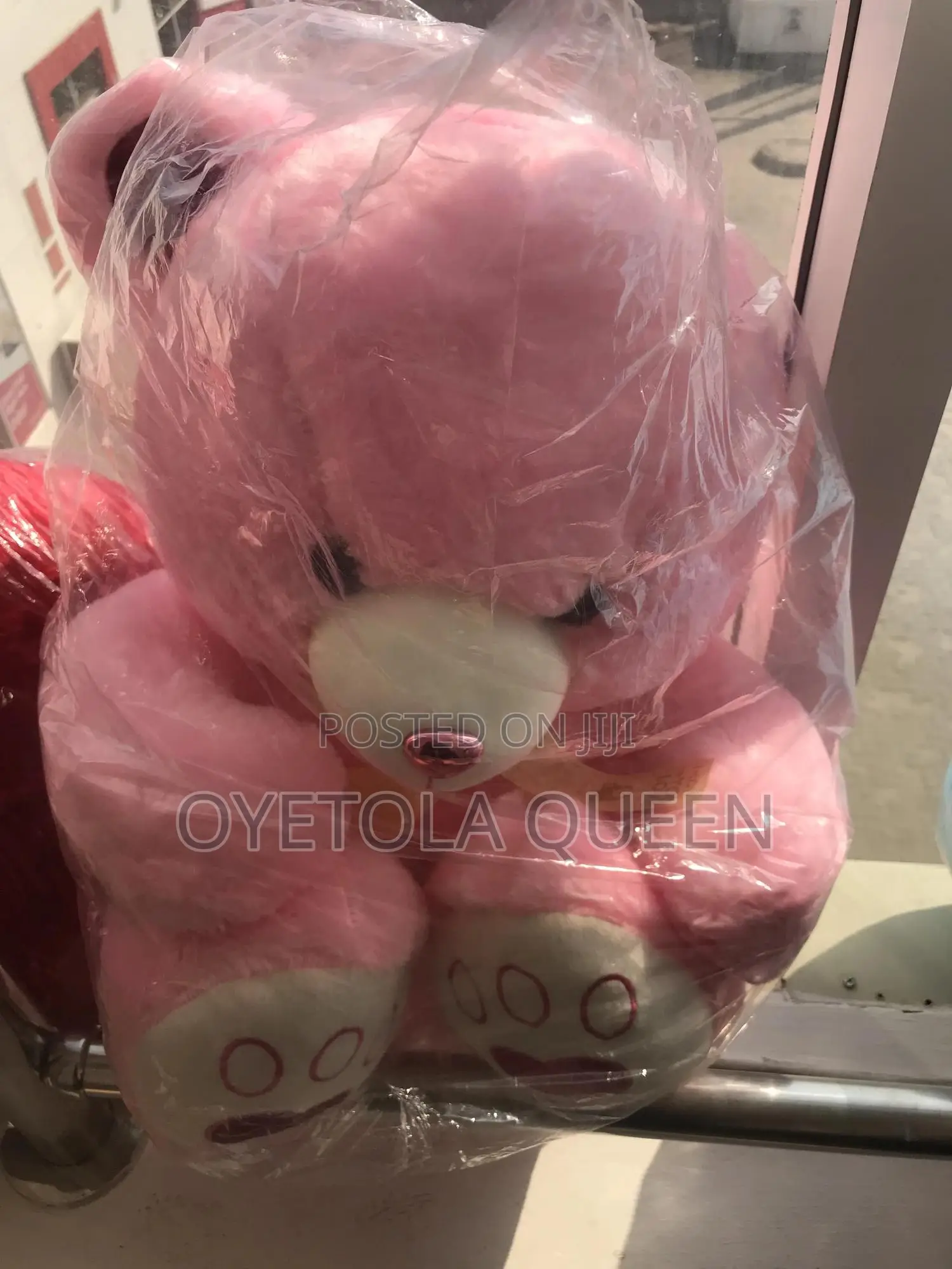 Medium Size Teddybear/Fluffy Toys