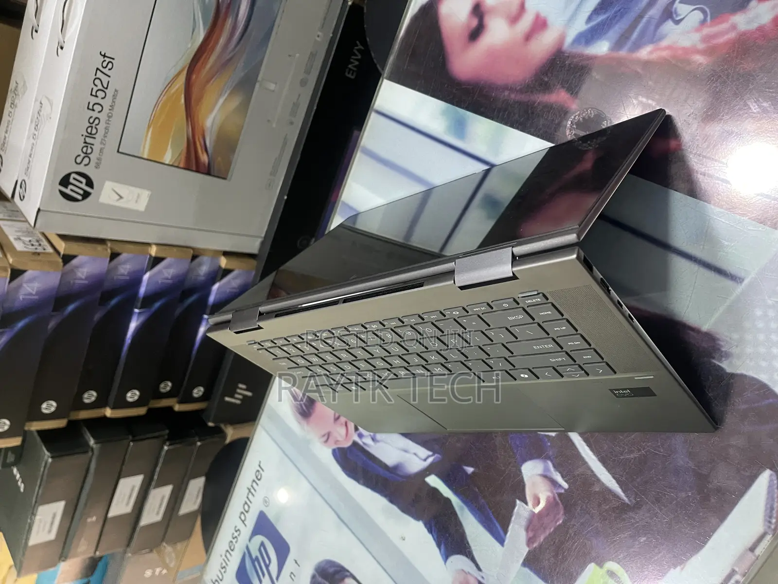 New Laptop HP Envy X360 32GB Intel Core I7 SSD 1T