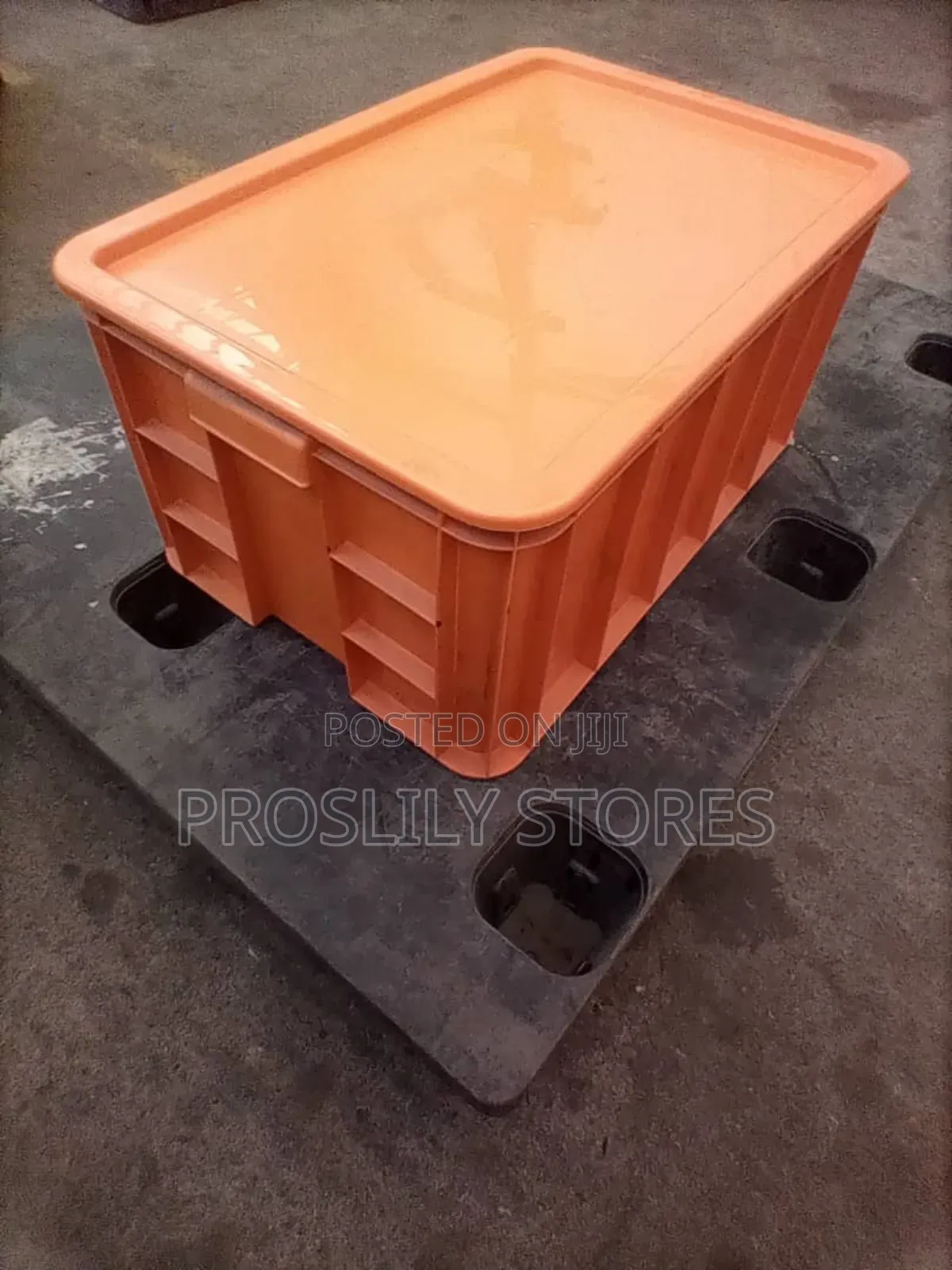 Jumbo Crates 60cm X 40cm X 32cm