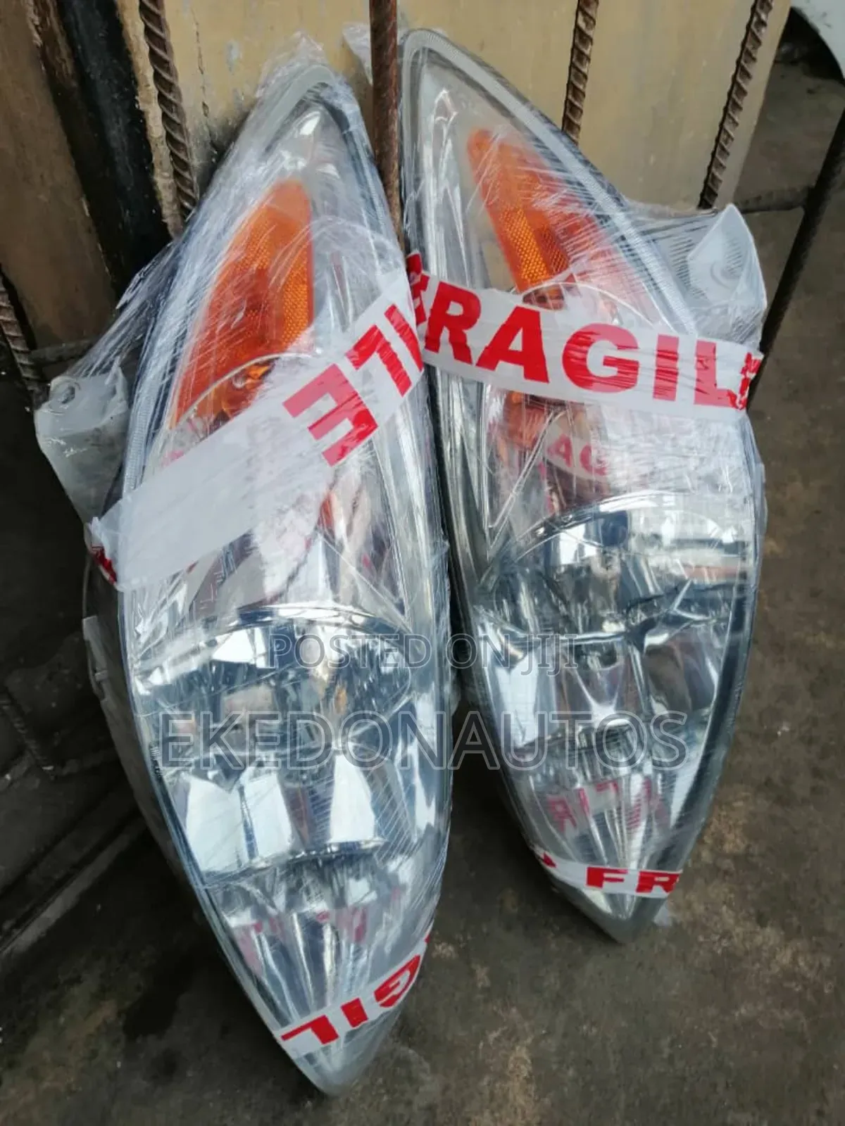 Headlight for Toyota Carmy 2006 Model
