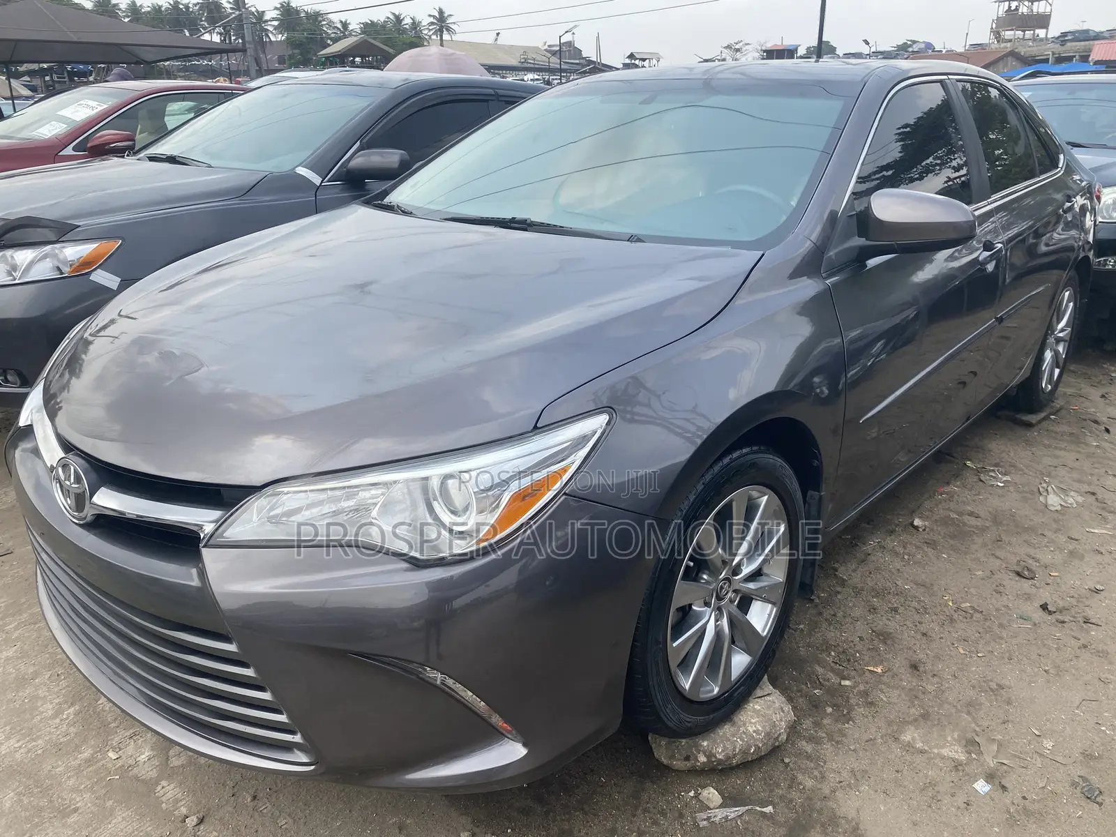 Toyota Camry 2015 Gray