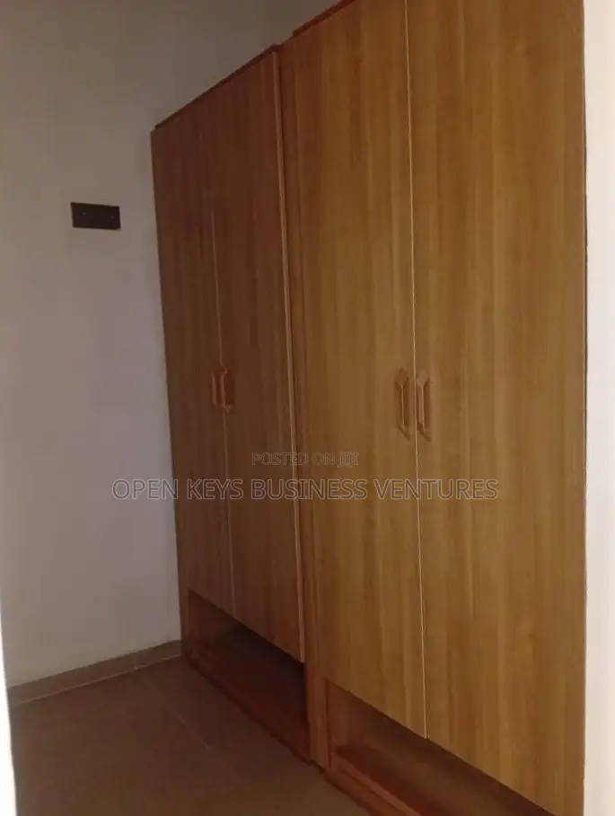 Furnished 3bdrm Duplex in Queen'S School Gra, Apata for sale