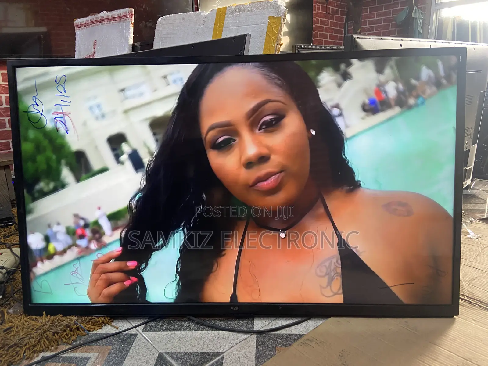 50 Inches Bush Smart Tv With Amazing Smart Features