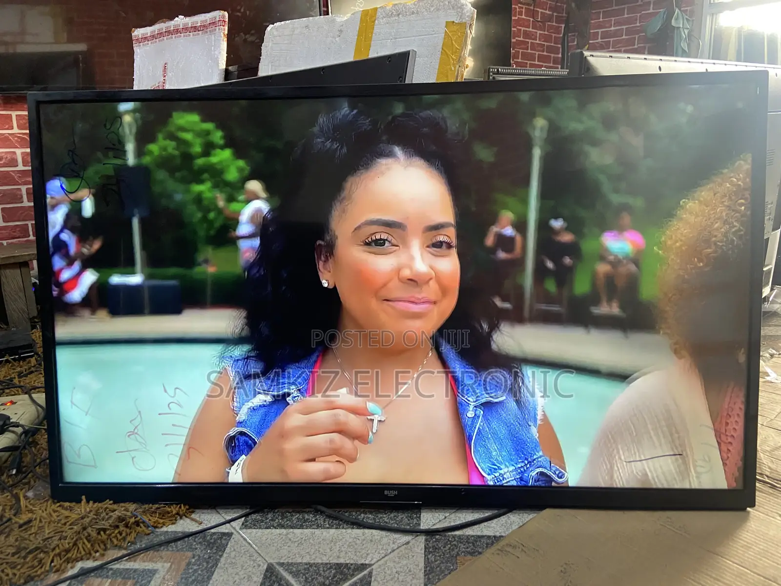 50 Inches Bush Smart Tv With Amazing Smart Features