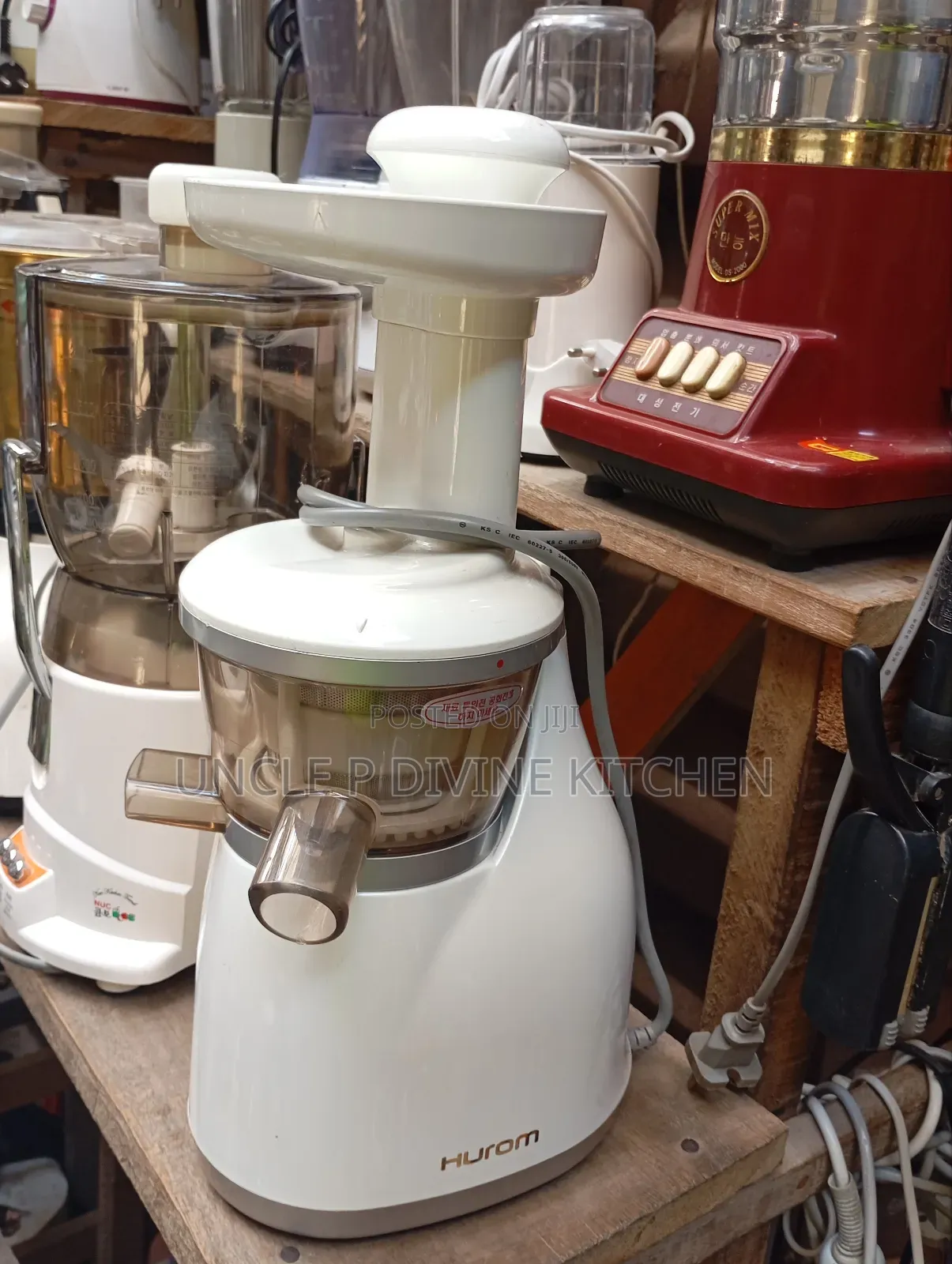 Hurom Korean Tokunbo Quality Slow Juicer