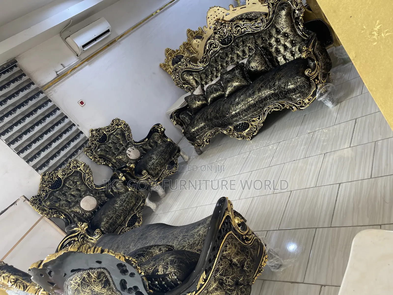 Complete Set of High Quality Imported Royal Sofa Chair