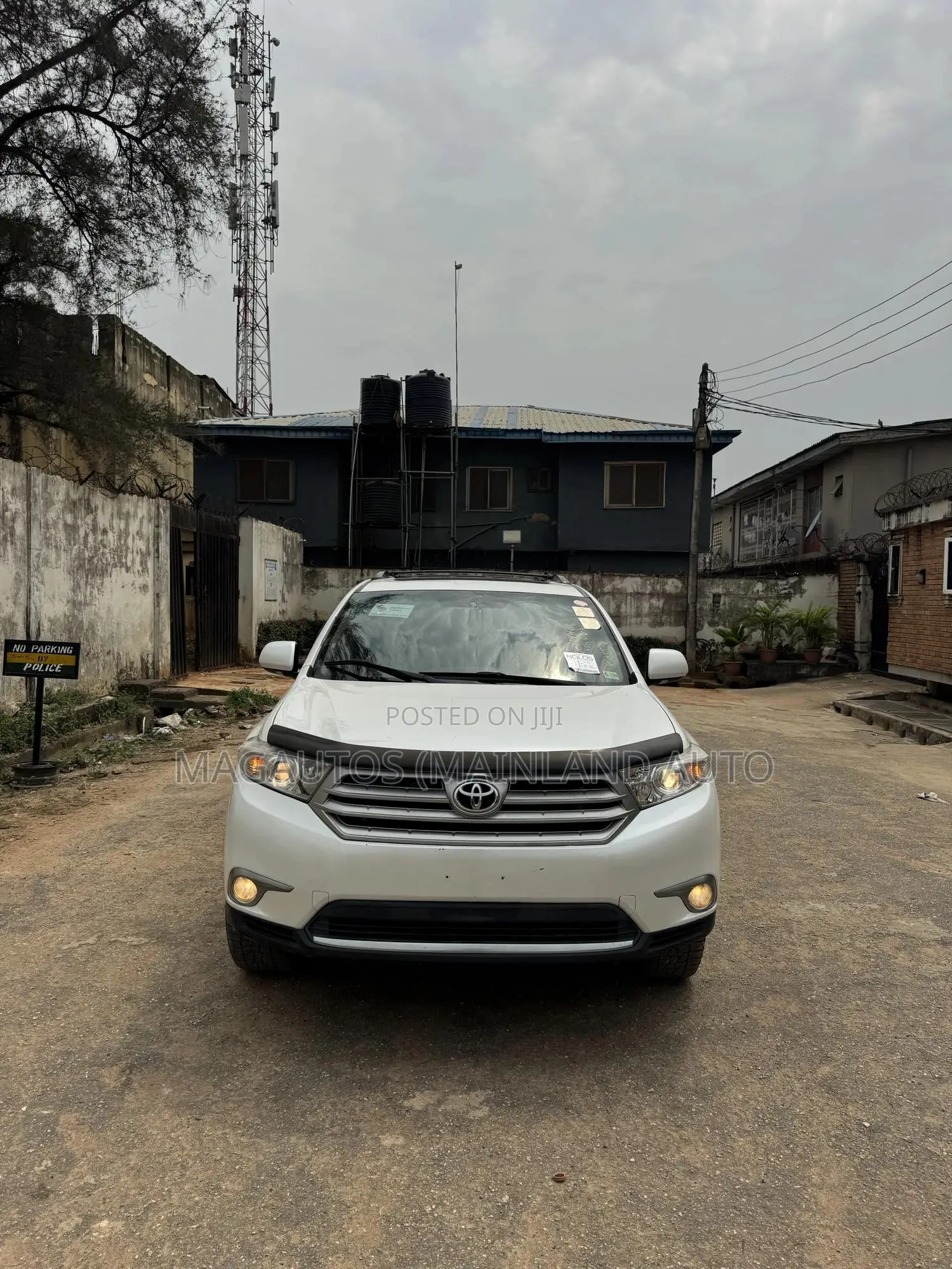 Toyota Highlander Limited 2012 White