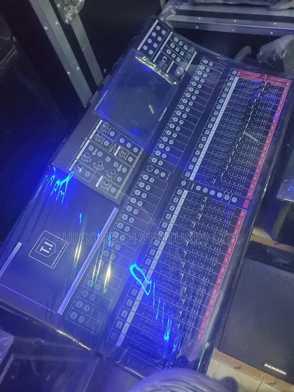 Ti Professional Audio Digital Mixer 32ch