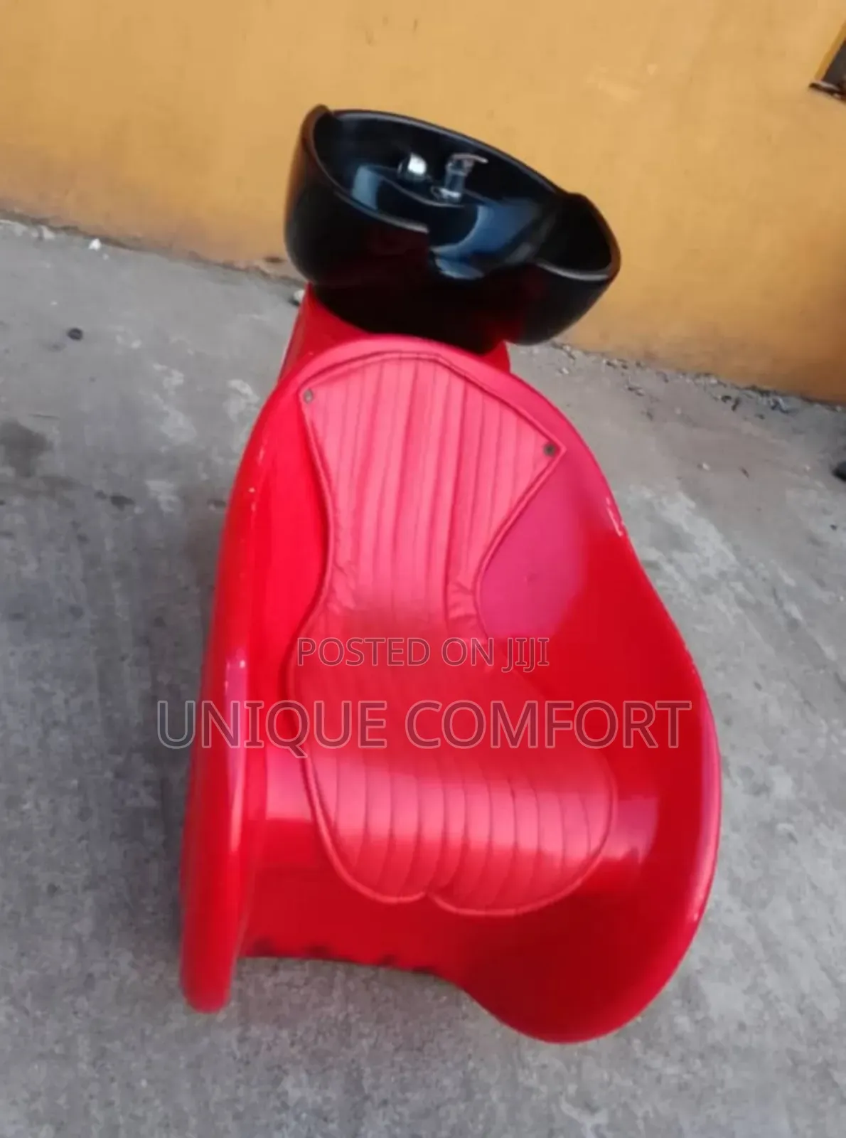 Imported Executive Eggshaped Ceramic Wash Hair Basin
