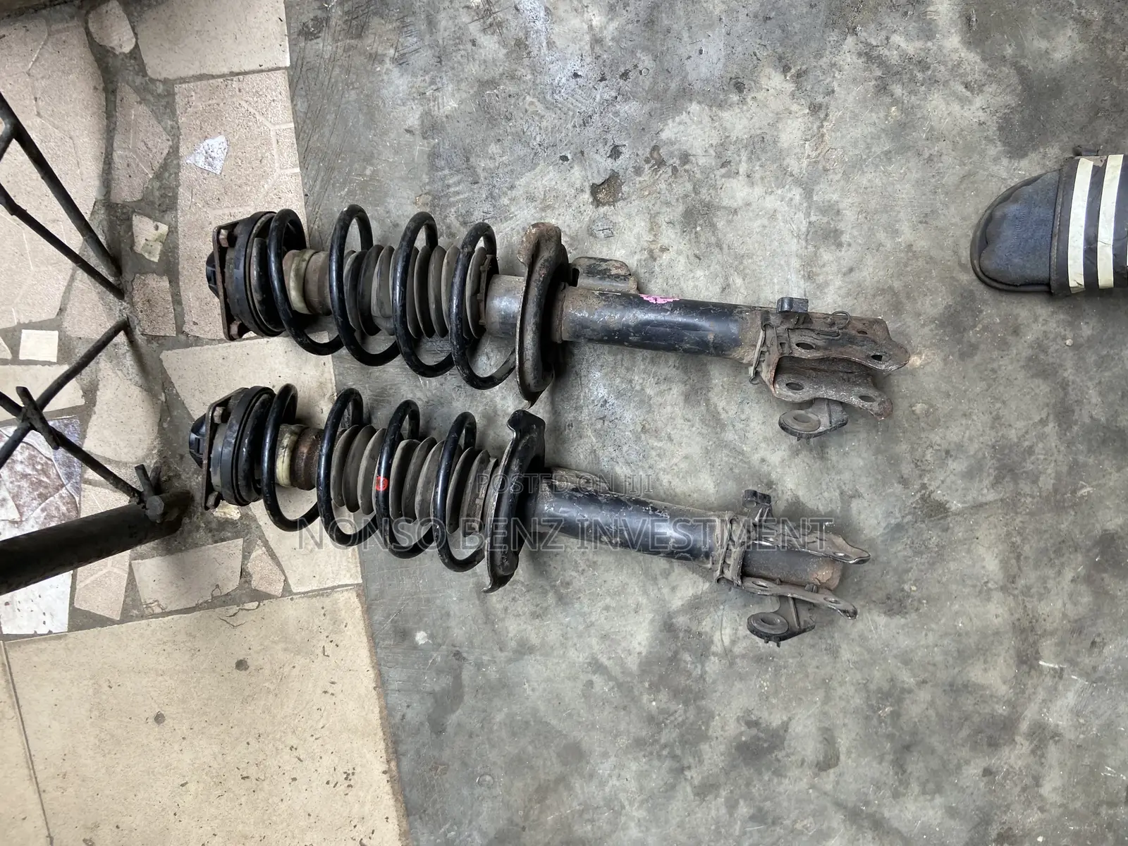 Direct Tokunbo Front Shock Absorbers for B Classb200