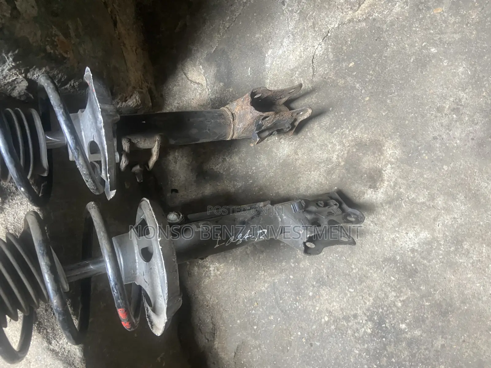 Belgium Front Shock Absorbers Mercedes a Class (A140)