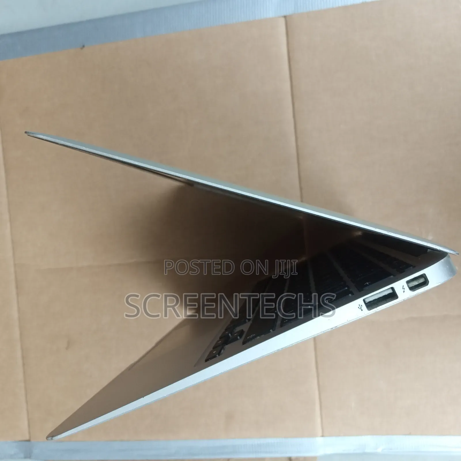 Laptop Apple MacBook Air 2015 8GB Intel Core i5 SSD 256GB
