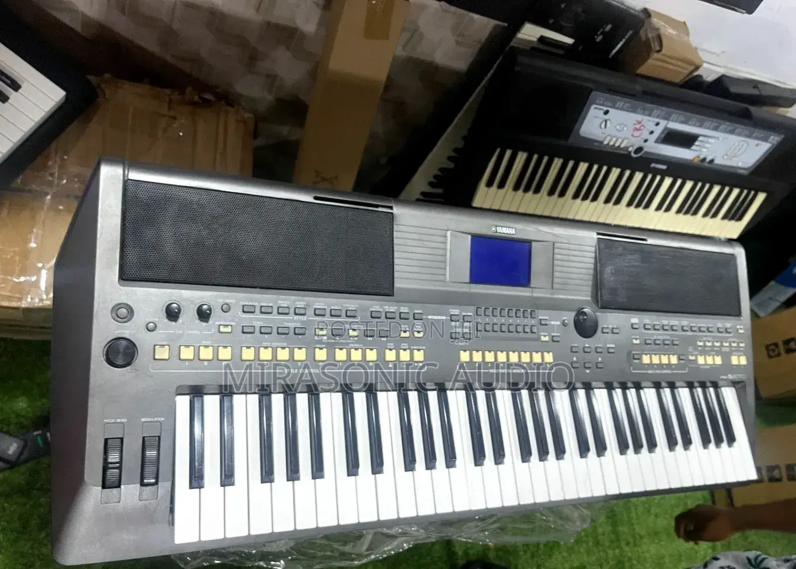 Yamaha S670 Very Clean Keyboard