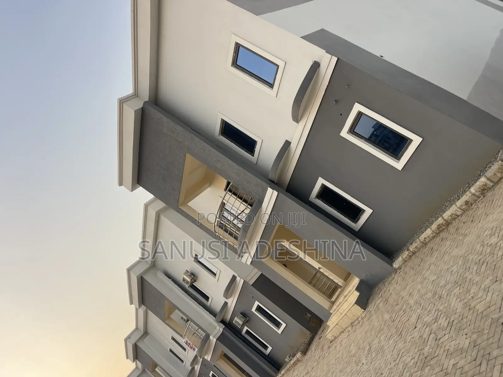 5bdrm Duplex in Life Camp Before for sale