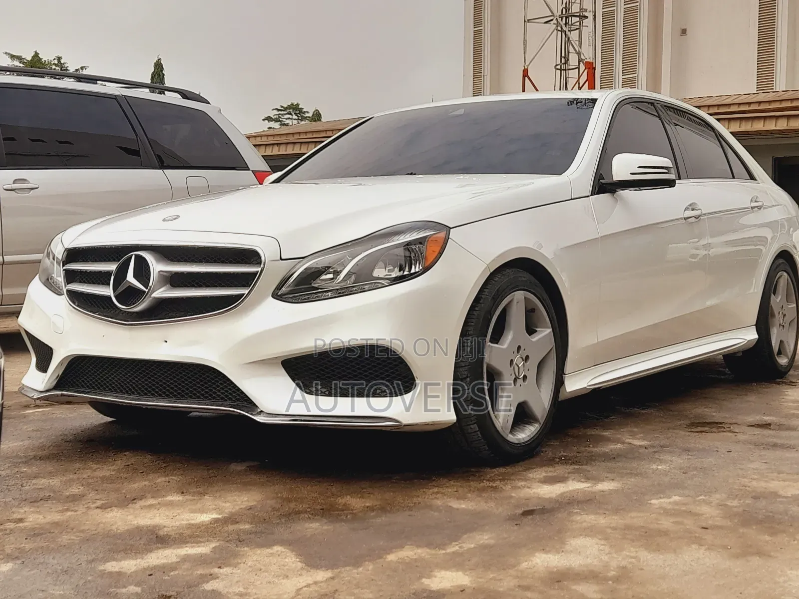 Mercedes-Benz E350 Base 4Matic Sedan AWD (3.5L 6cyl 7A) 2014 White