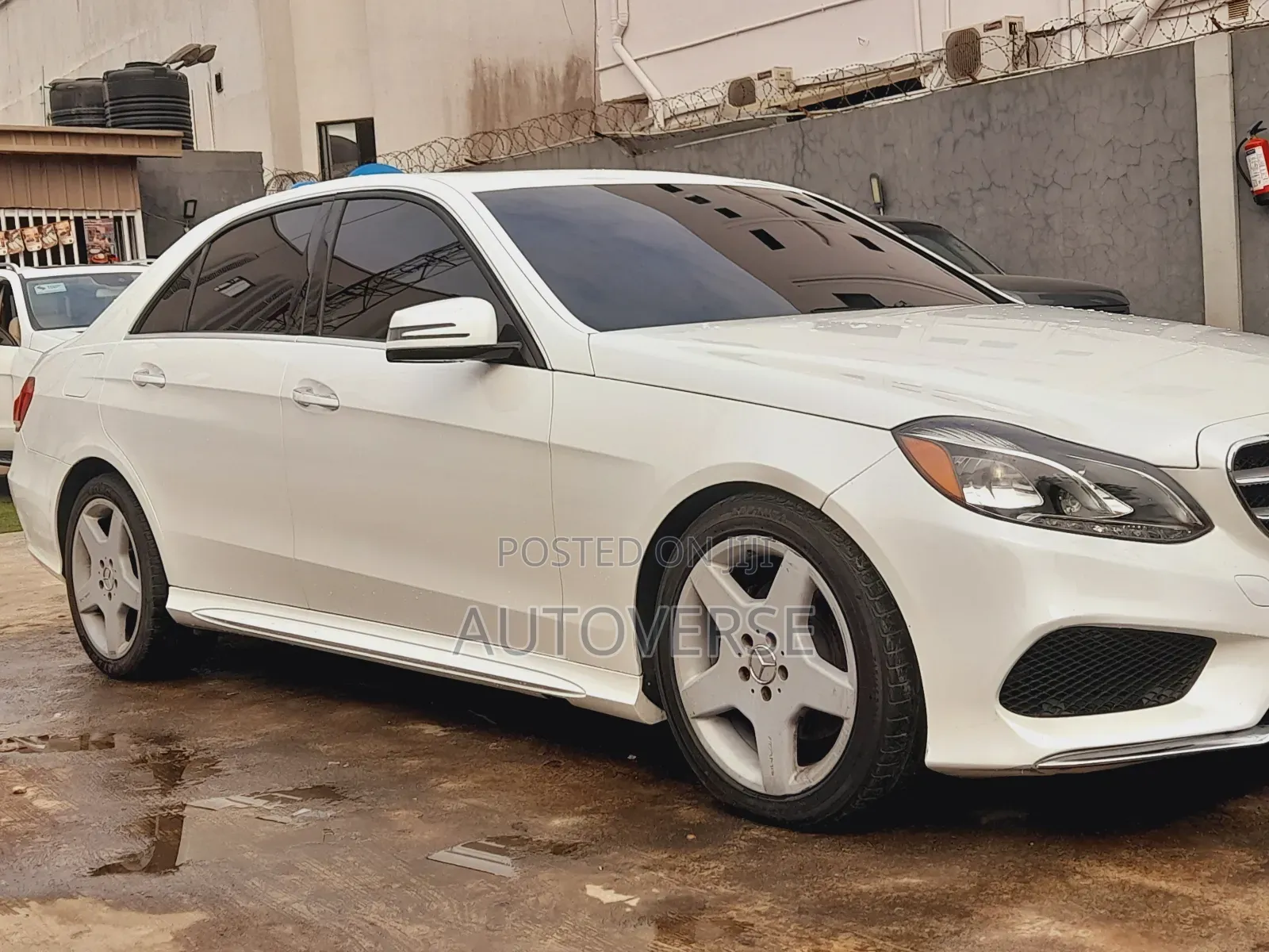 Mercedes-Benz E350 Base 4Matic Sedan AWD (3.5L 6cyl 7A) 2014 White