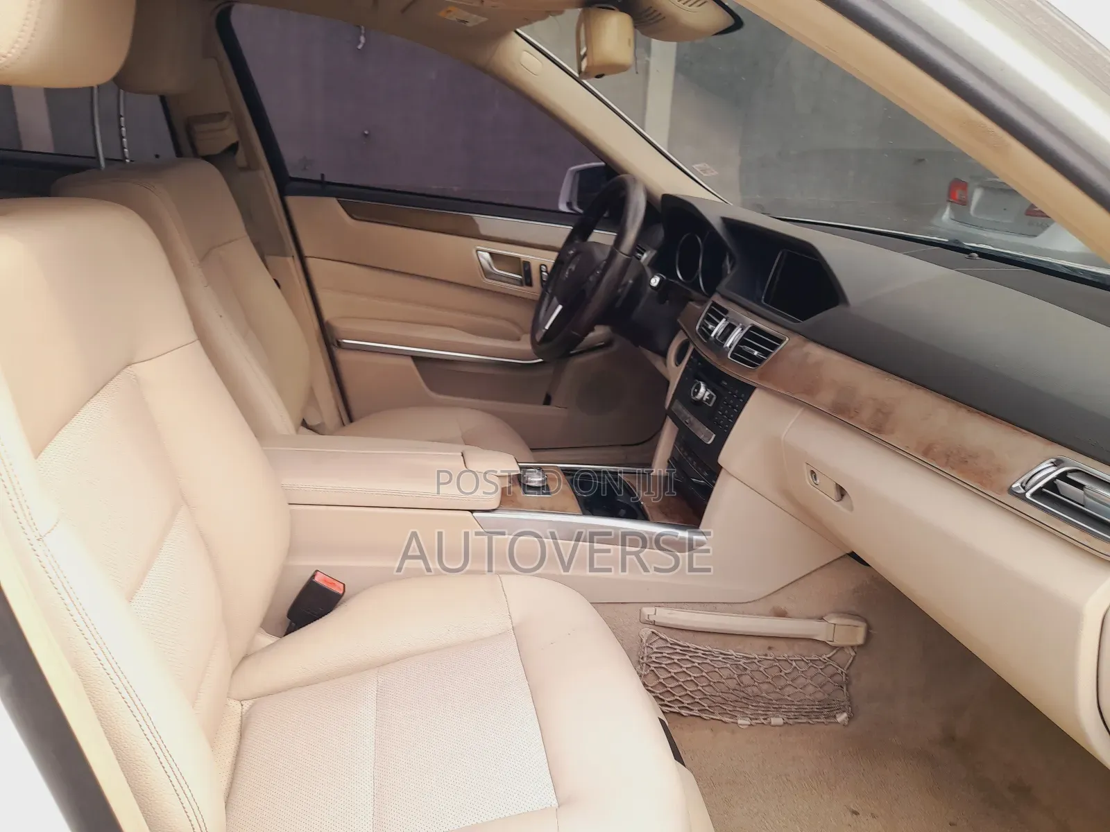 Mercedes-Benz E350 Base 4Matic Sedan AWD (3.5L 6cyl 7A) 2014 White