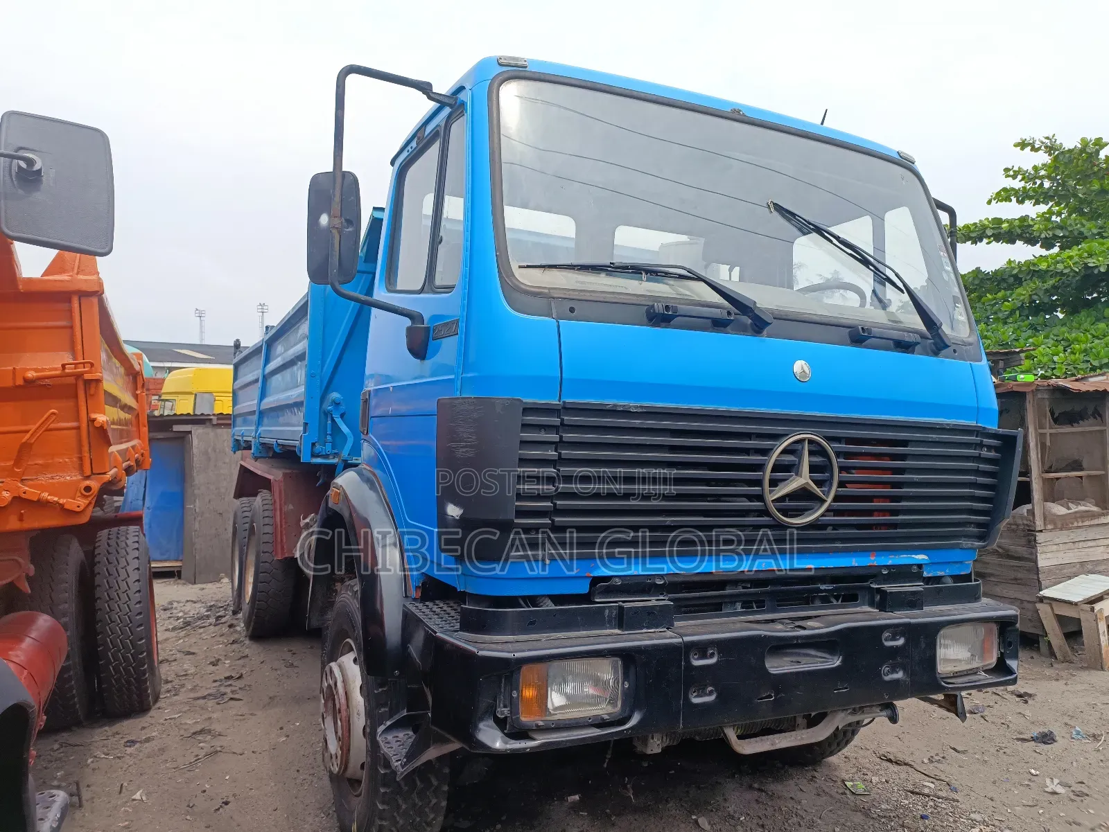 2527 Benz Tipper Truck 10 Tyres Foreign Used
