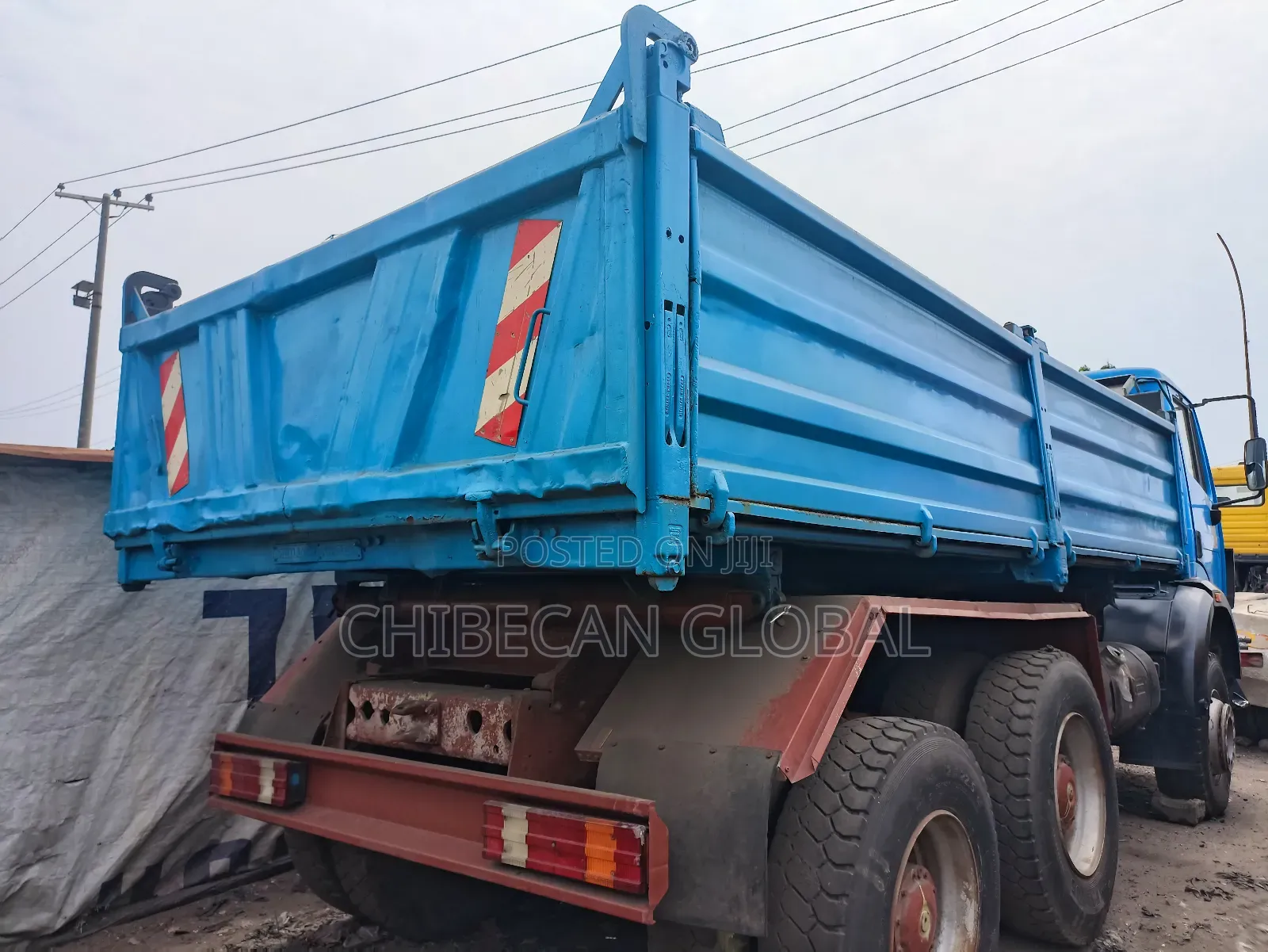 2527 Benz Tipper Truck 10 Tyres Foreign Used