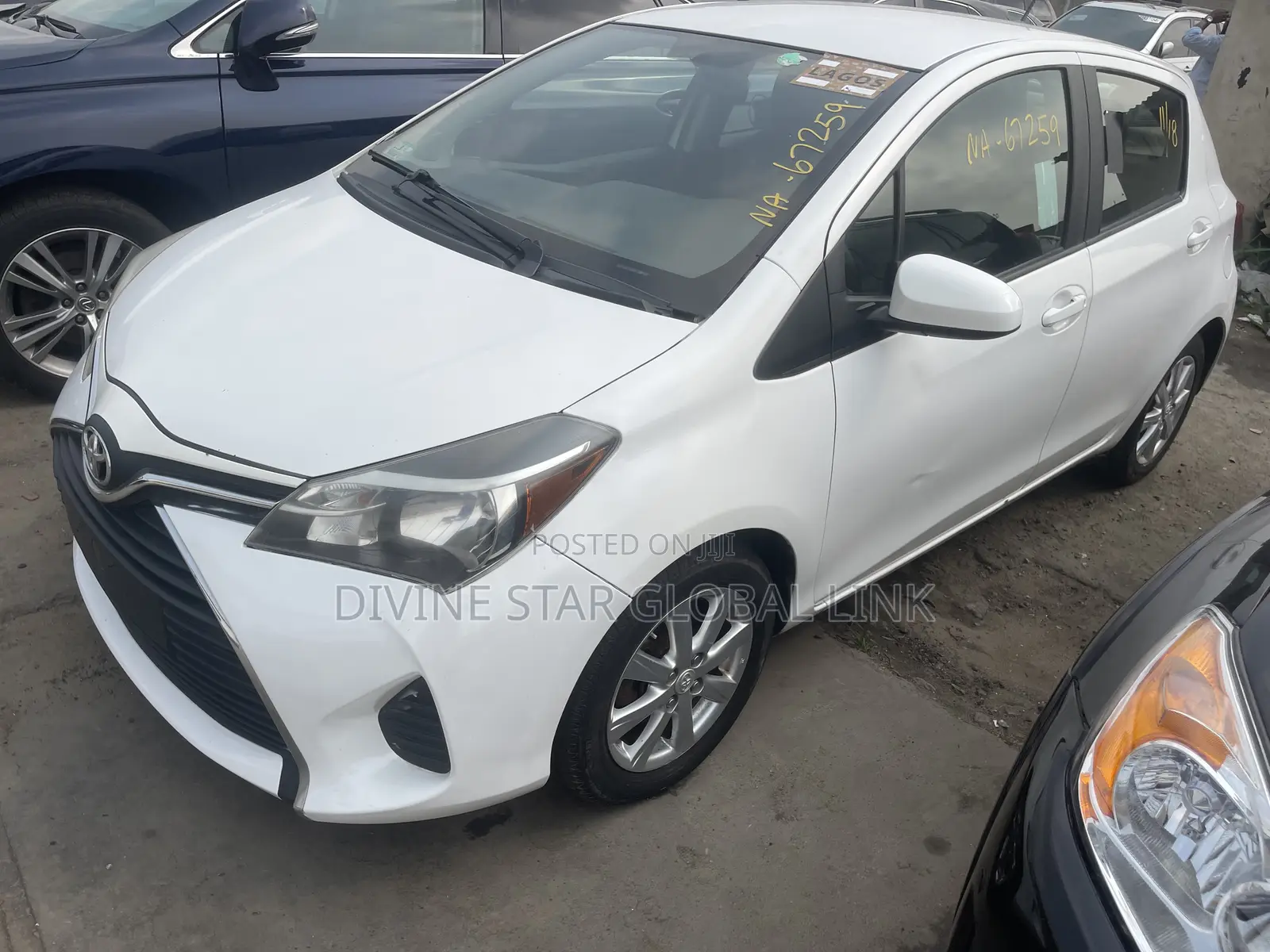 Toyota Yaris 2015 Silver