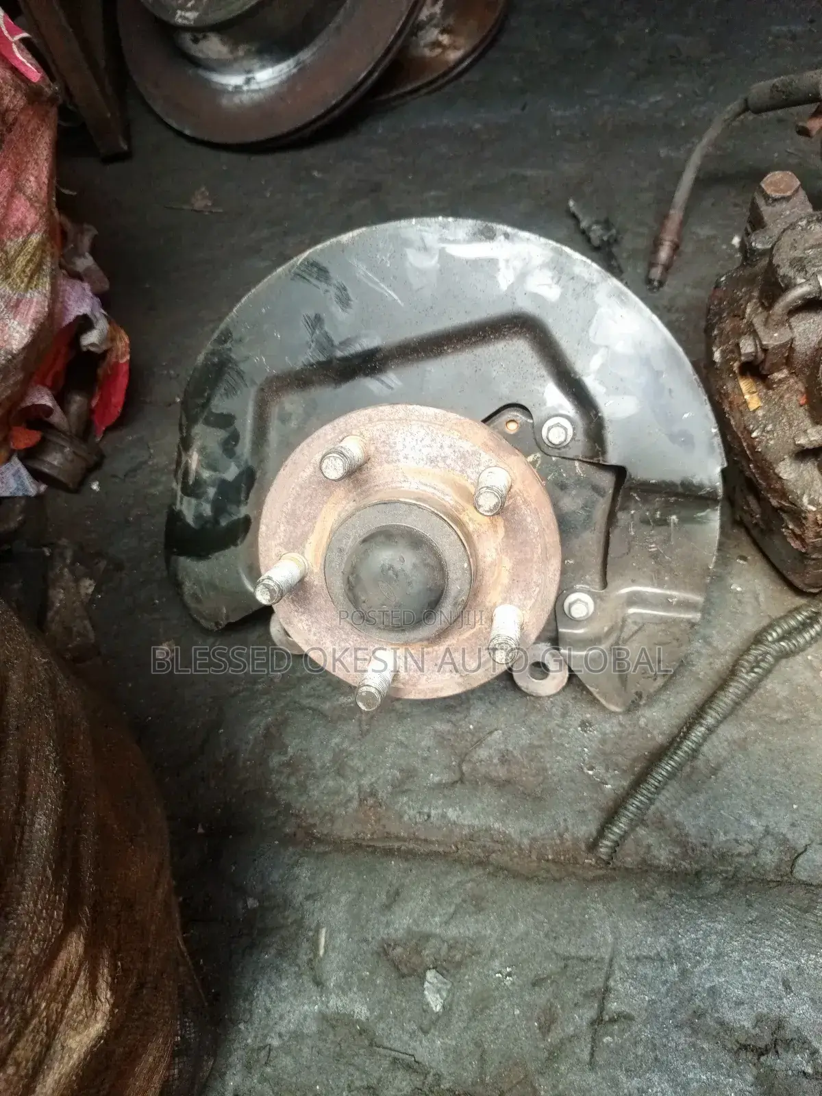 Front Hub Ford Mustang 2015