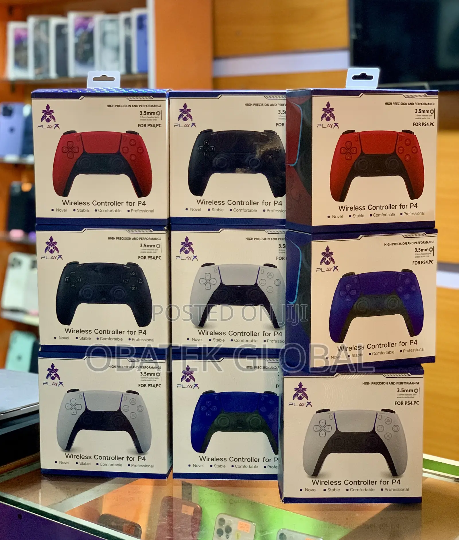 Play X Ps4 Pad in Ps5 Design