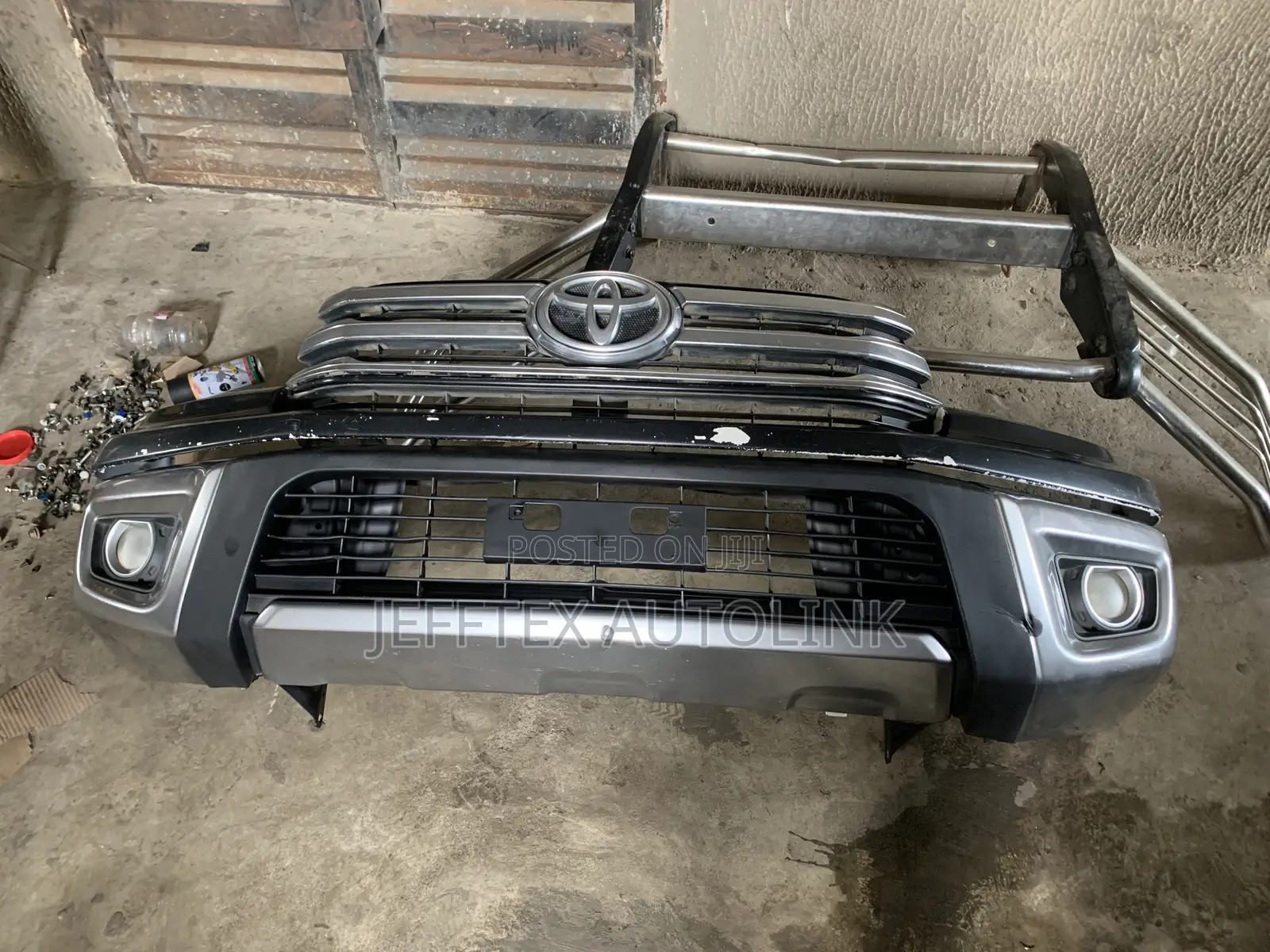 Front Iron Bumper for Toyota Hilux 2015-2018