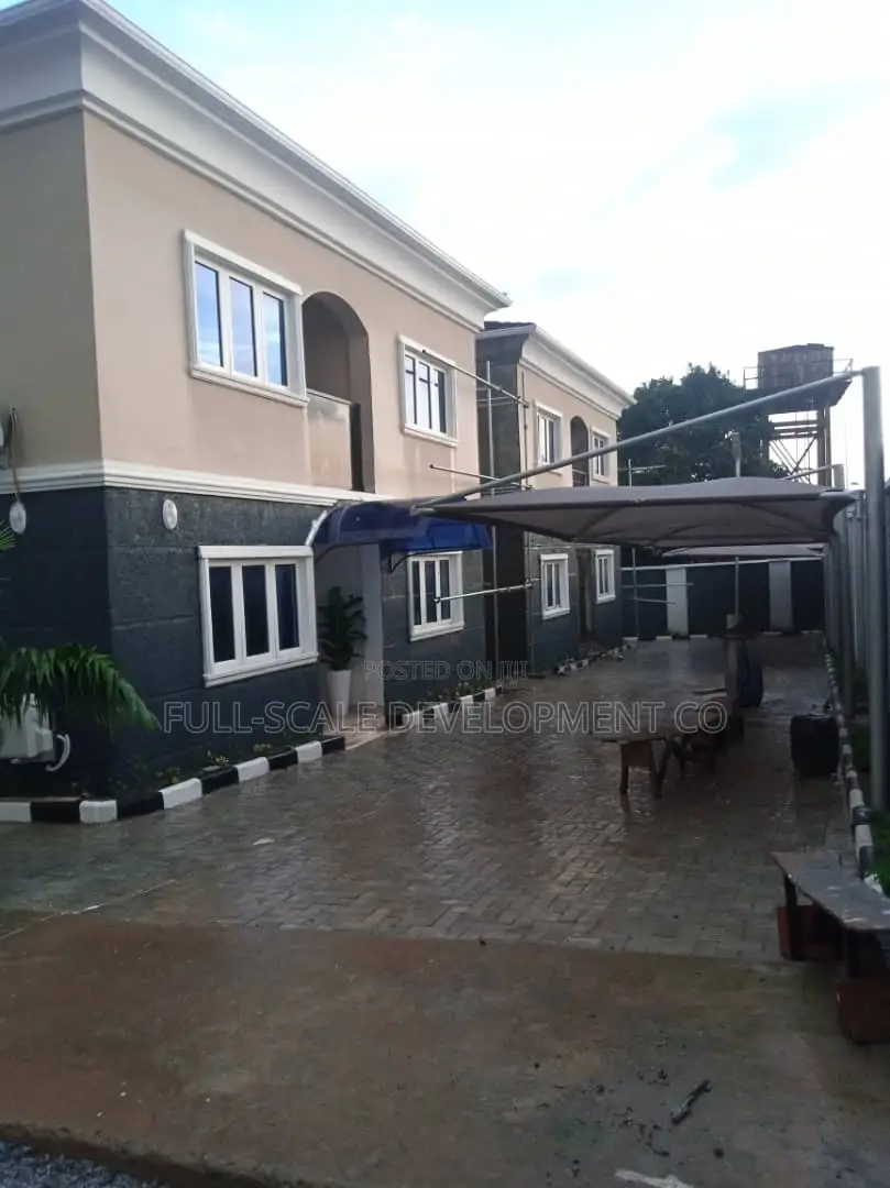 3bdrm House in Brand New 3-Bedroom, Karmo for sale