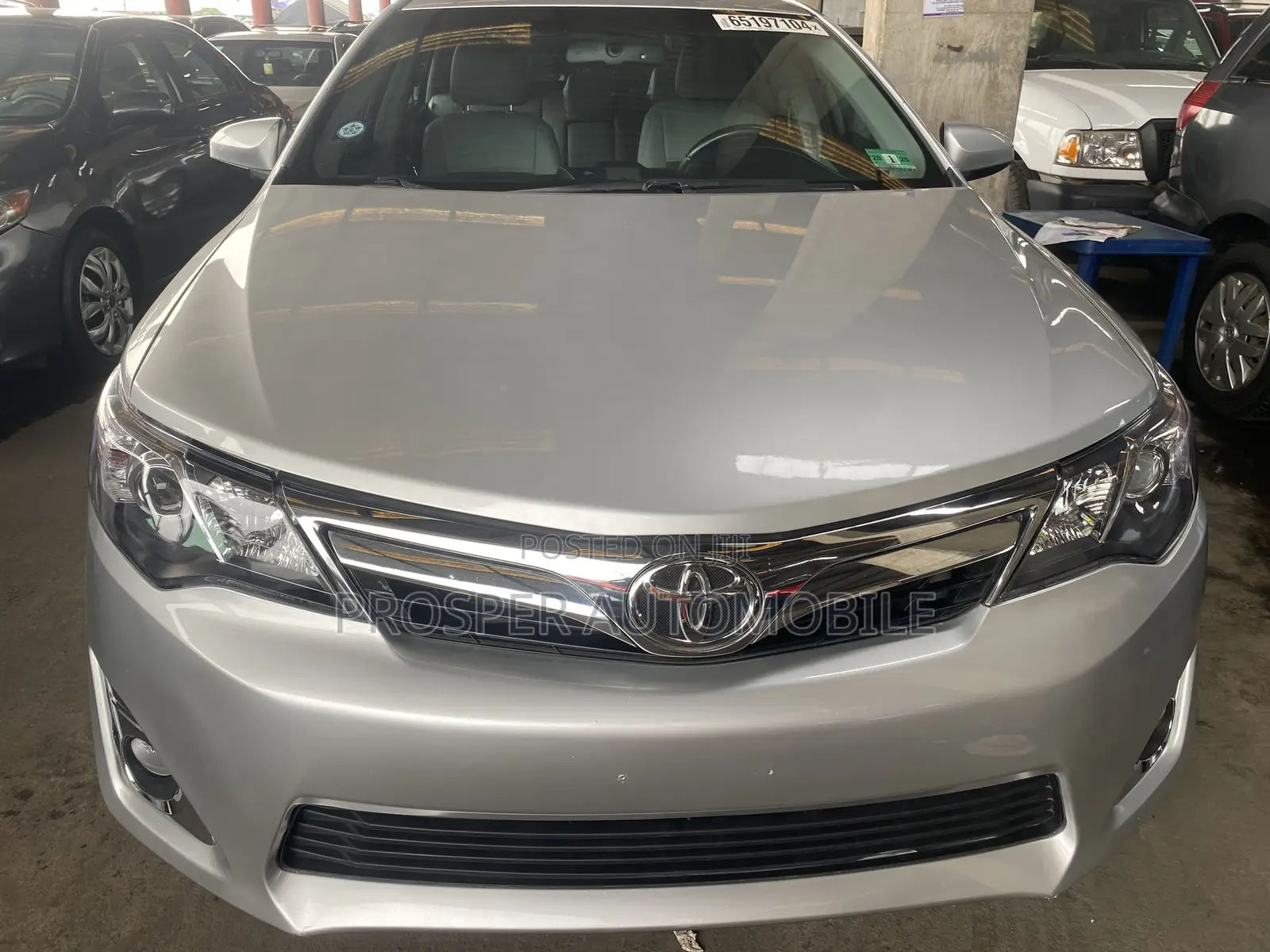 Toyota Camry 2012 Silver