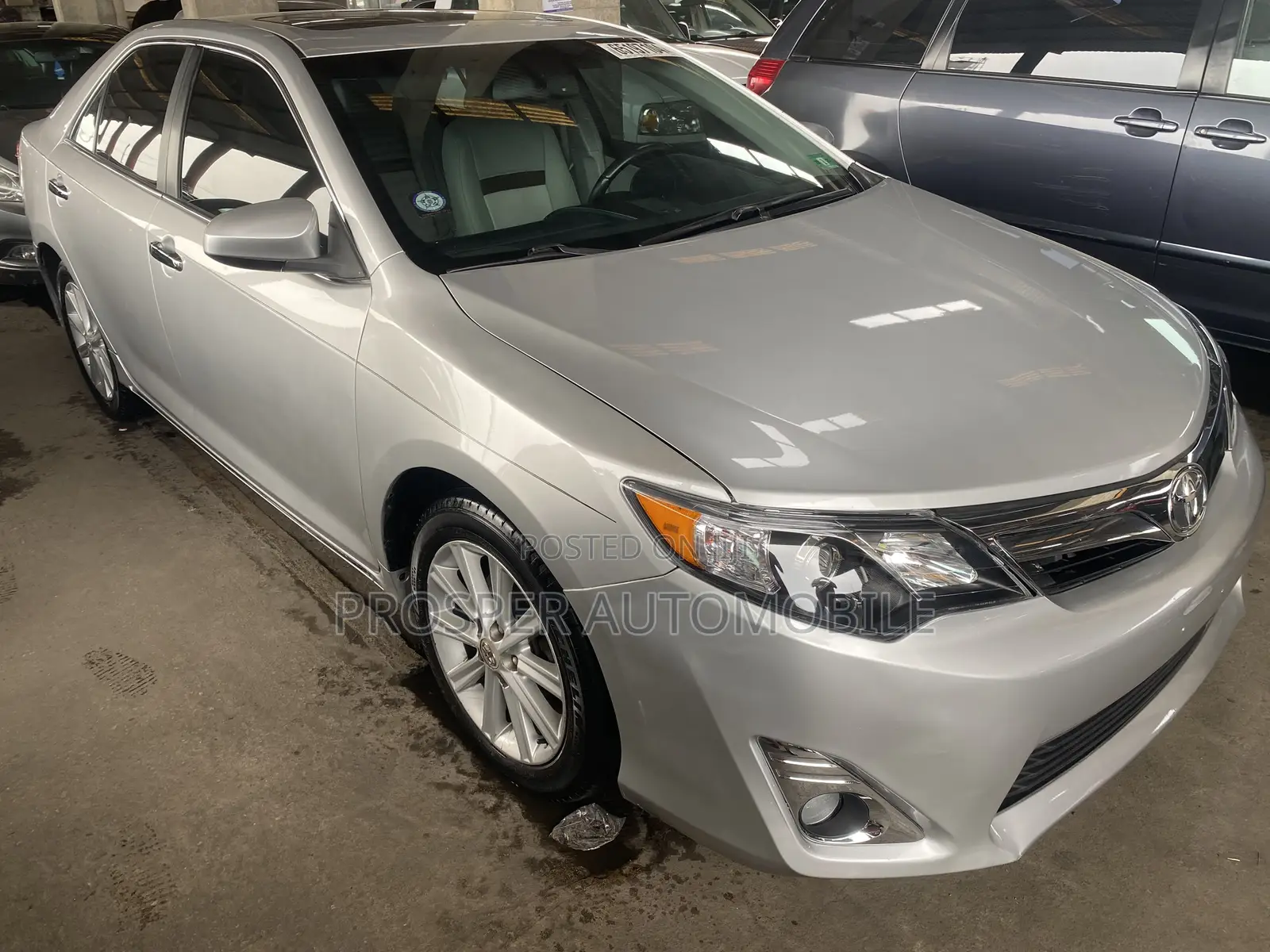 Toyota Camry 2012 Silver