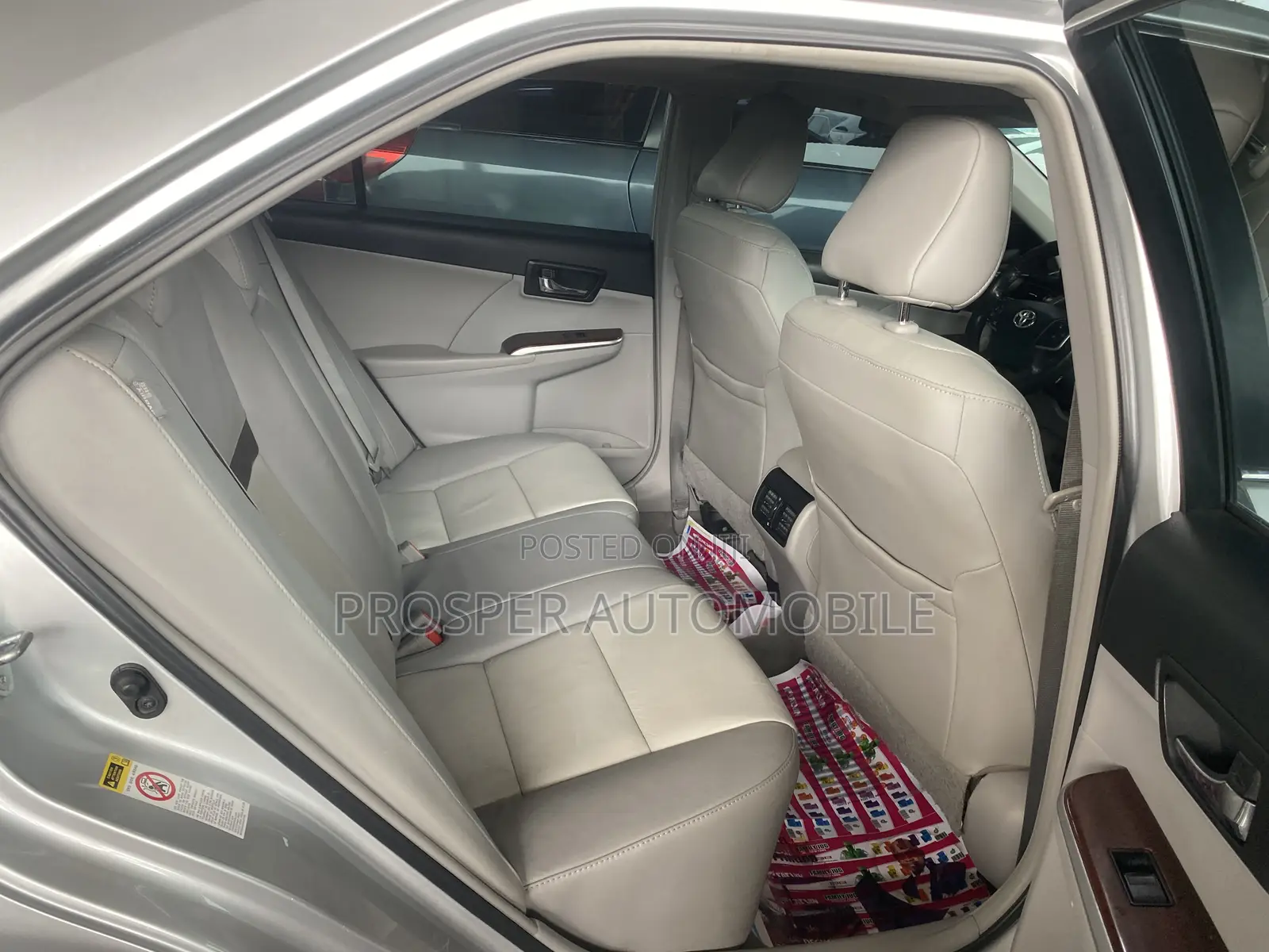 Toyota Camry 2012 Silver