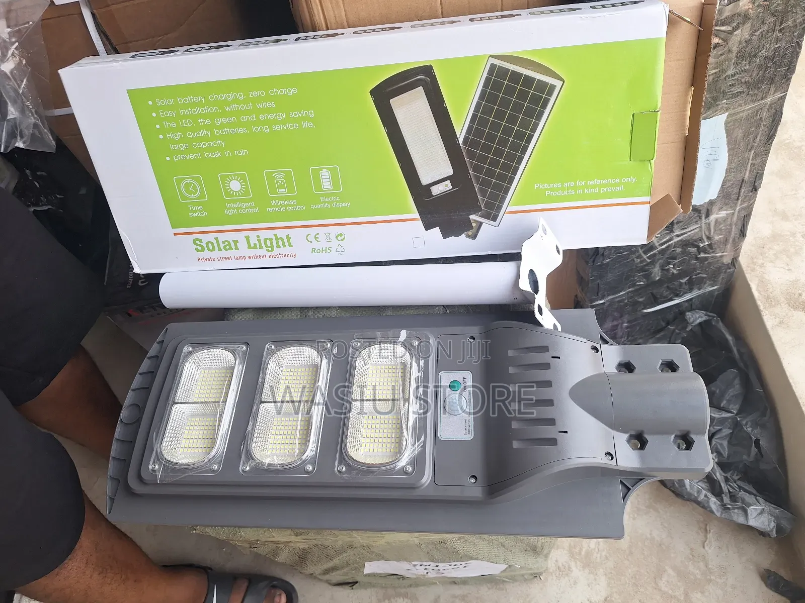 Led 480w Solar Street Light With Remote With Pole Stand