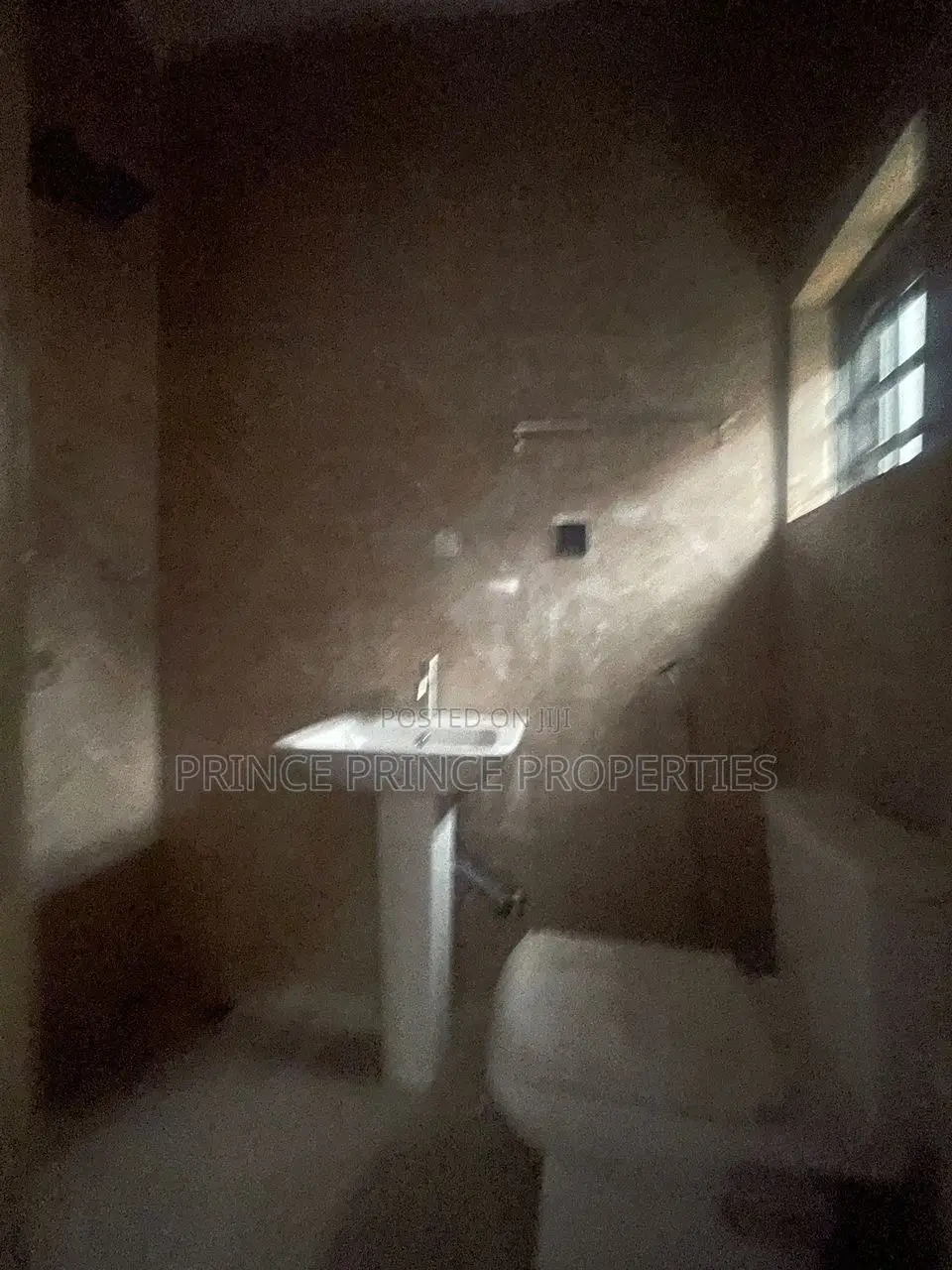 Furnished 2bdrm Block of Flats in Surulere for rent