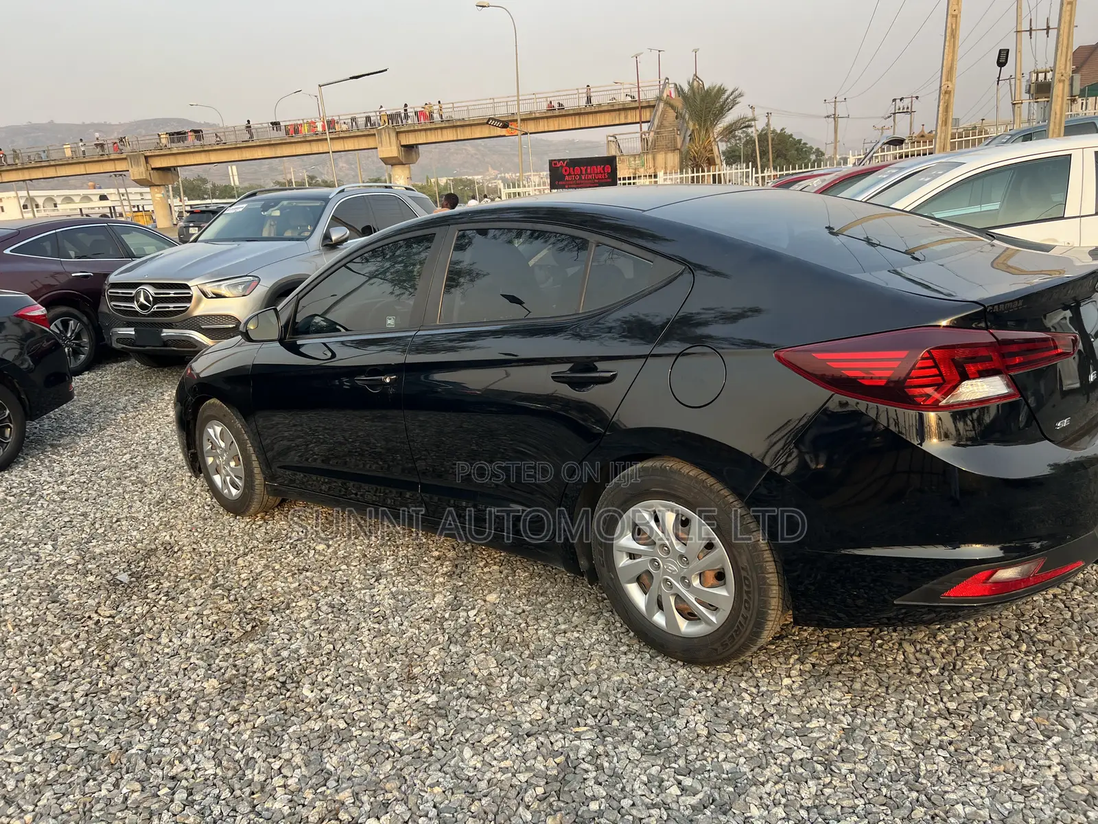 Hyundai Elantra 2019 Black