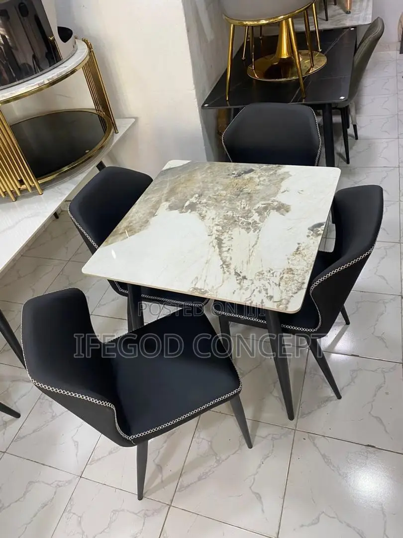 Dining Set ( 4 Seater )
