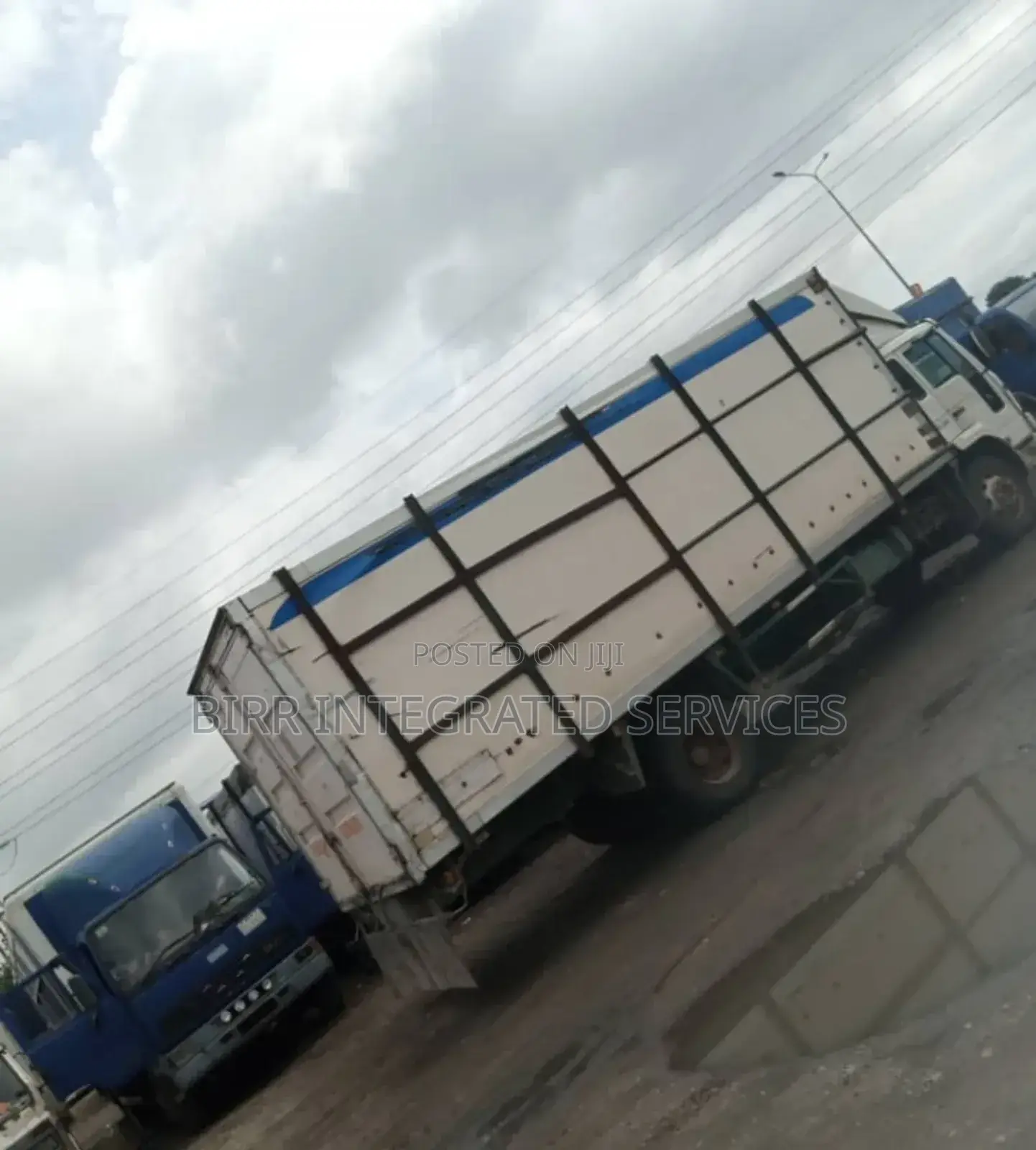 Movers Trucks for Relocation Within Island